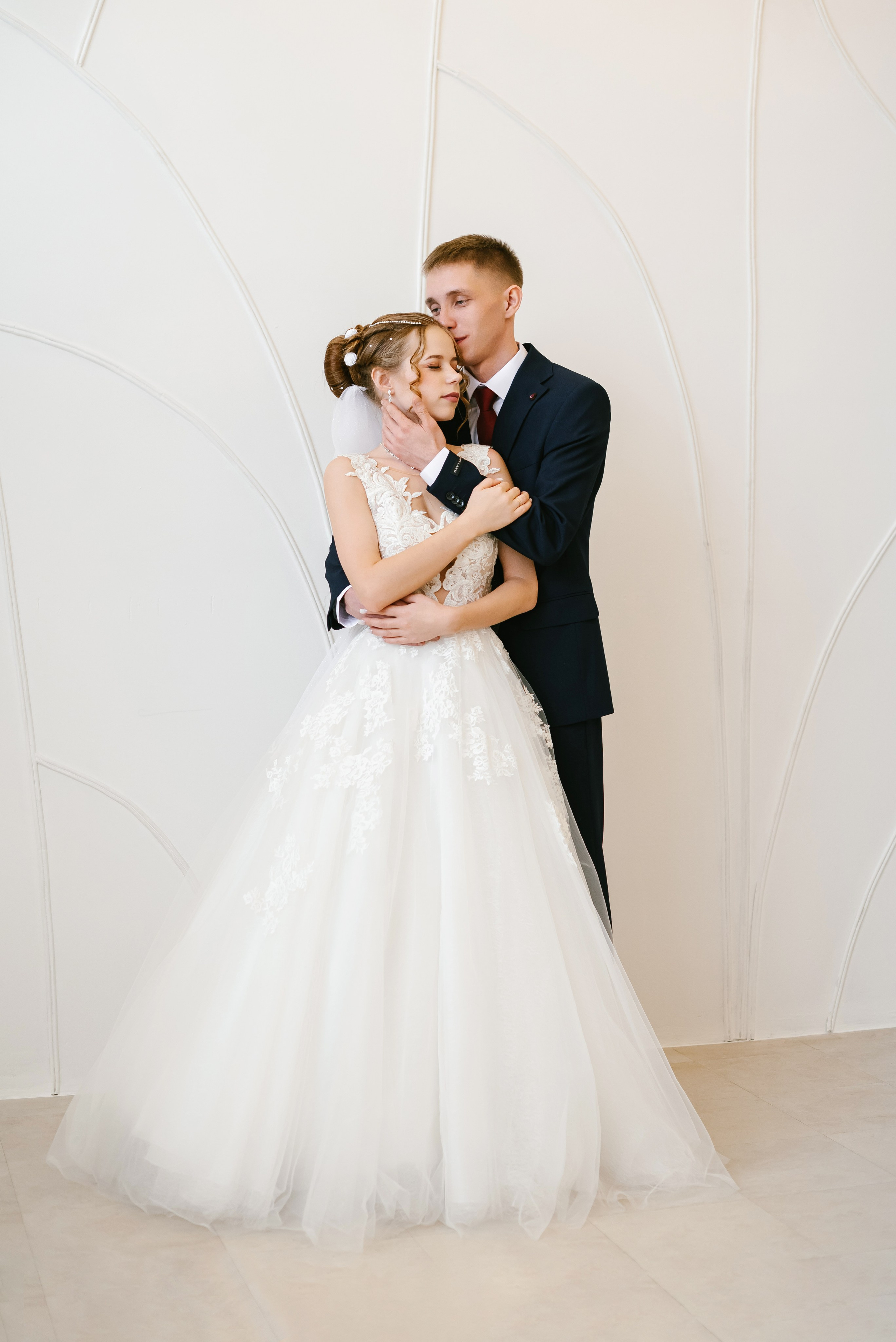 Свадебная фотосессия в фотостудии WOODг. Кемерово