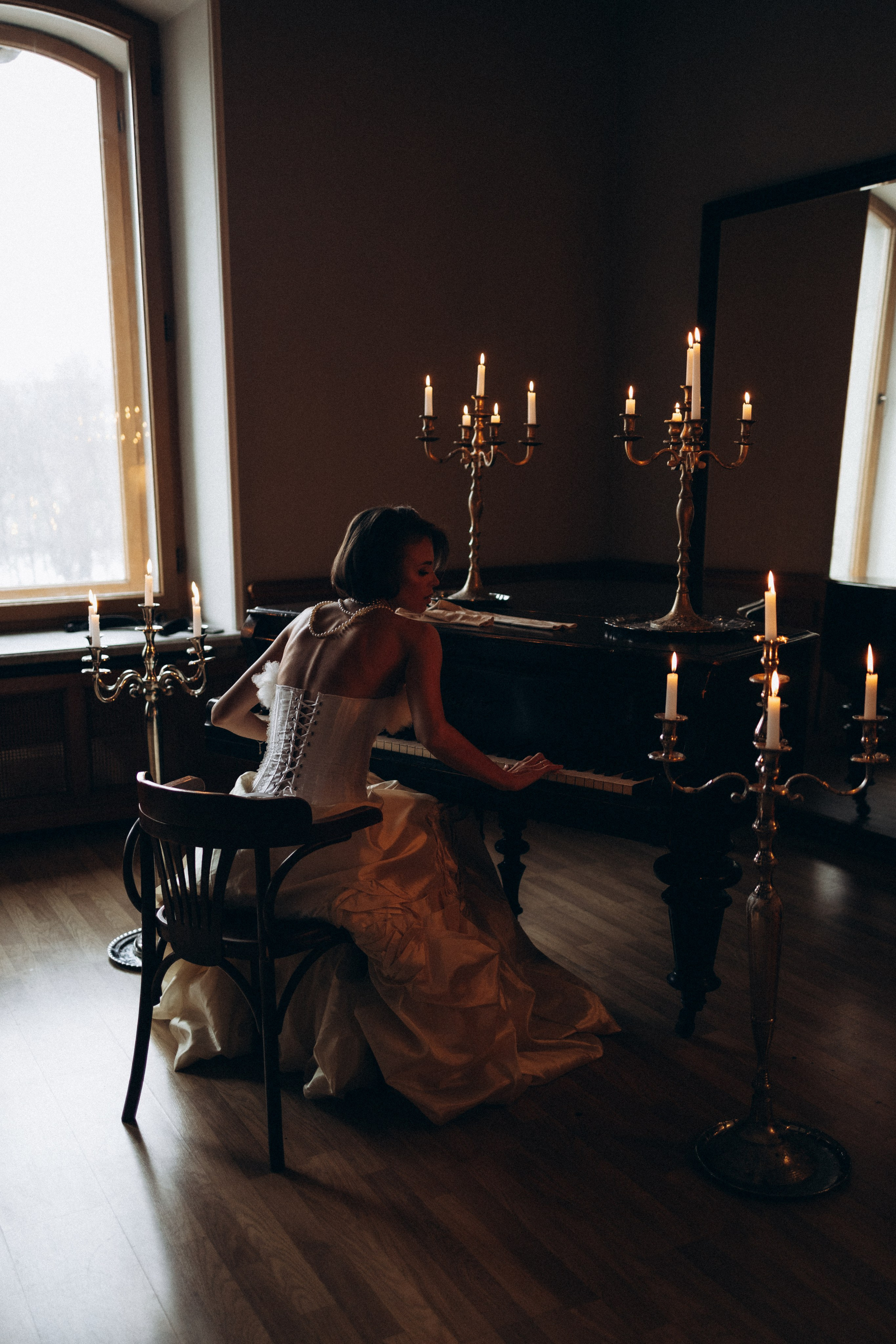 Таня и корсет. Фотограф Артем Бросов в Санкт-Петербурге и Дубае