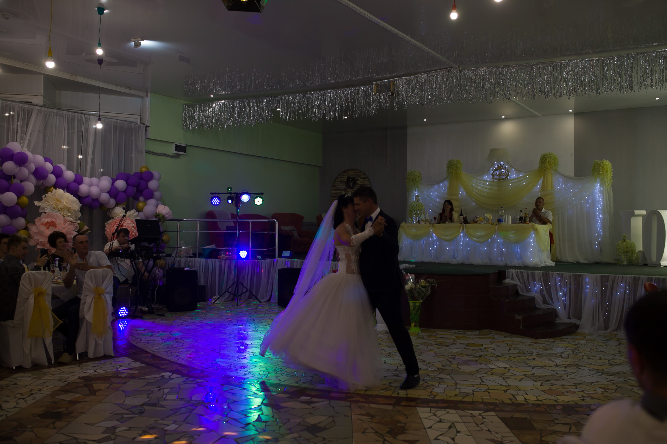 Михаил и Юлия. Дизайн интерьера Керчь, дизайнер интерьера Еремина Мария Керчь, Симфер