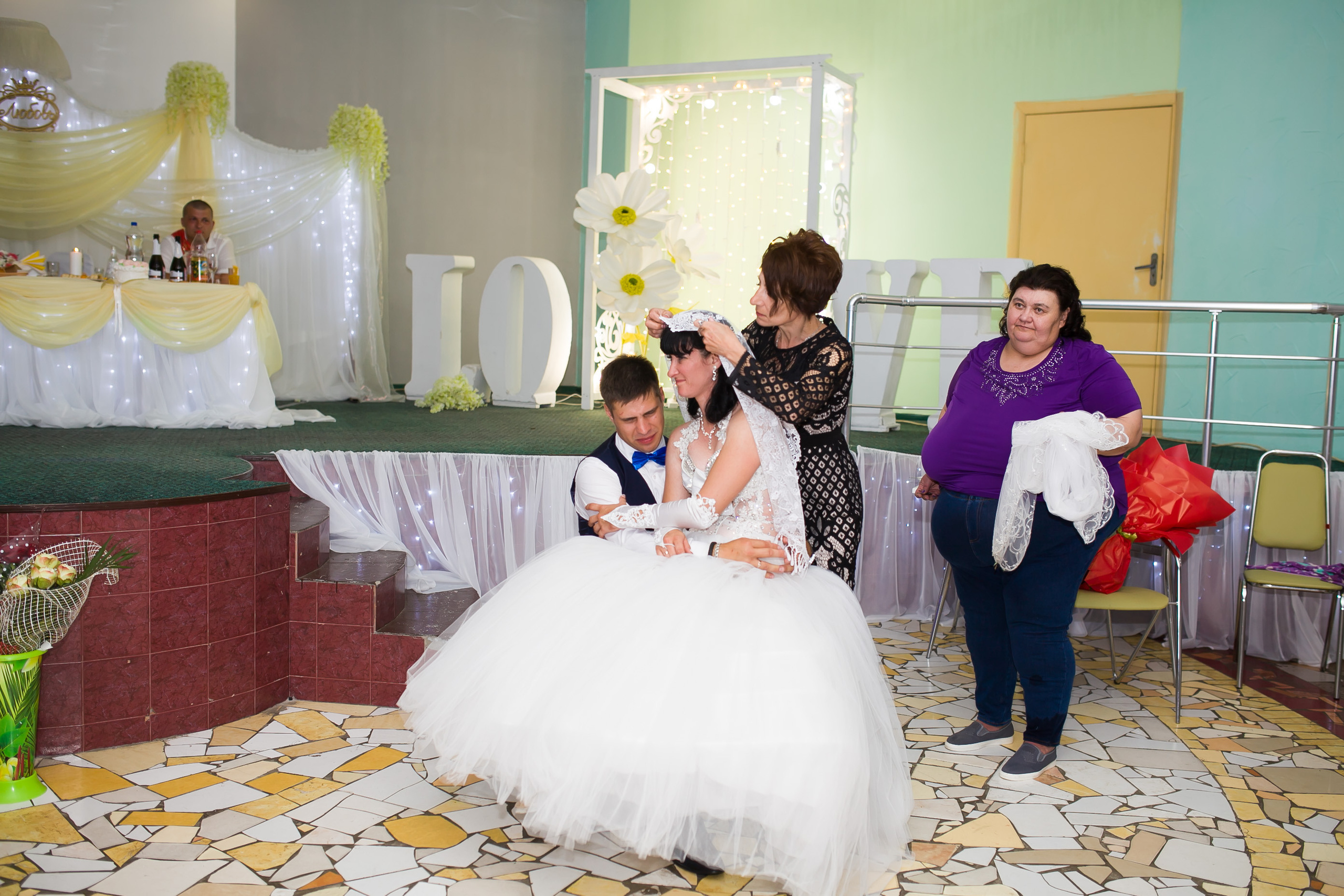 Михаил и Юлия. Дизайн интерьера Керчь, дизайнер интерьера Еремина Мария Керчь, Симфер