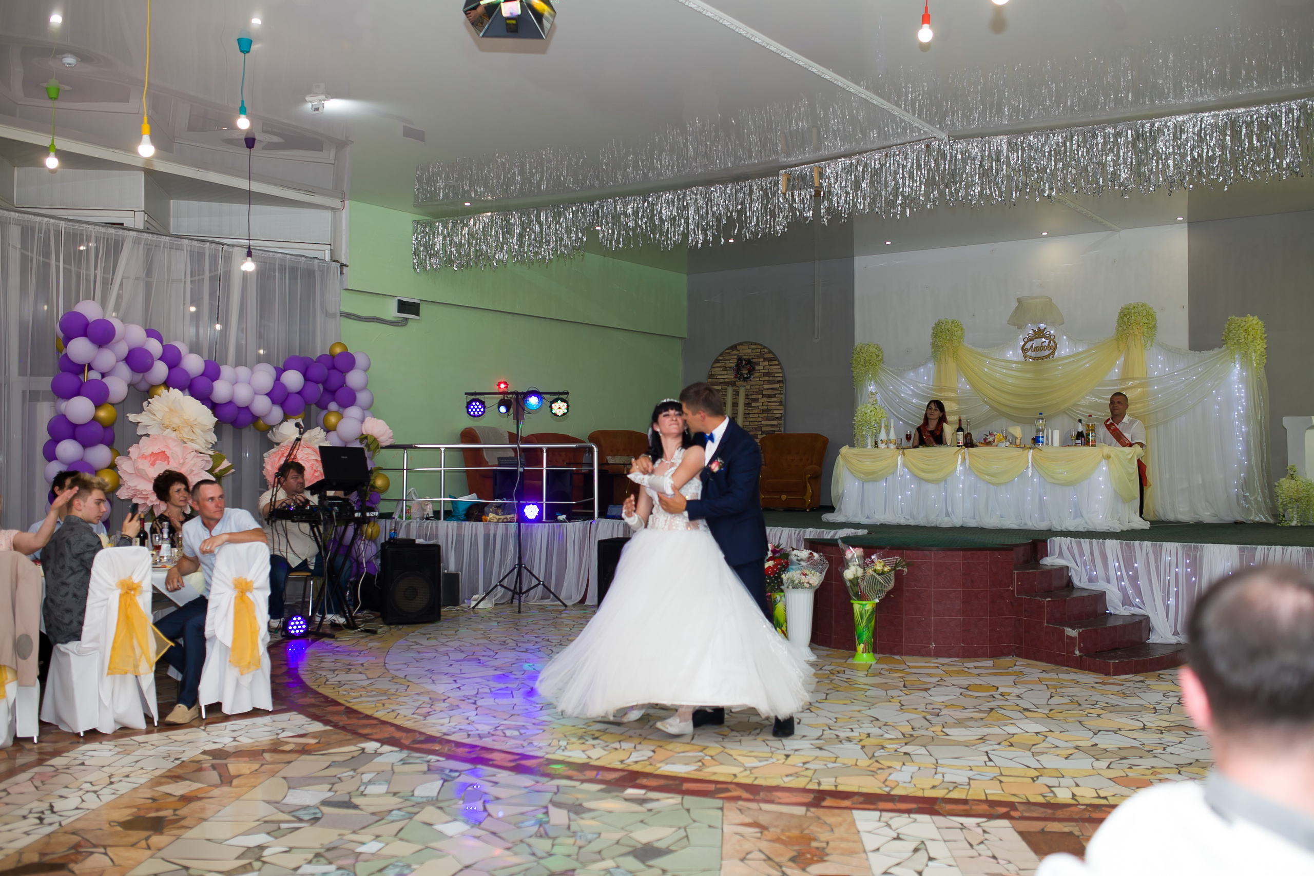 Михаил и Юлия. Дизайн интерьера Керчь, дизайнер интерьера Еремина Мария Керчь, Симфер