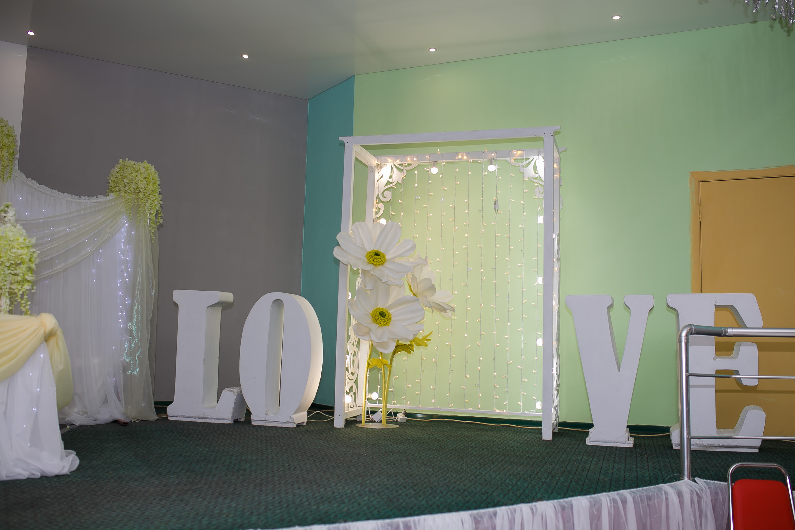 Михаил и Юлия. Дизайн интерьера Керчь, дизайнер интерьера Еремина Мария Керчь, Симфер