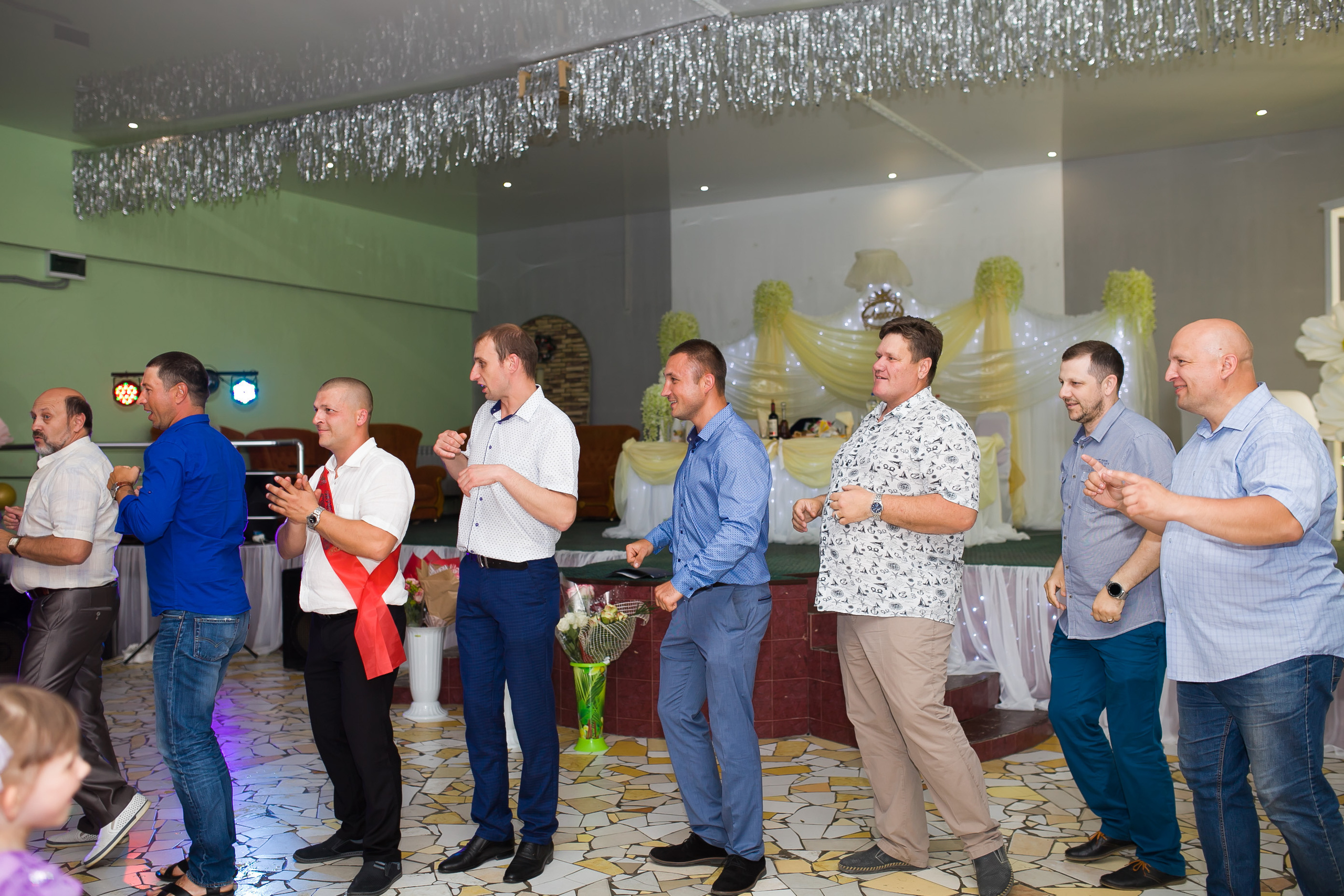 Михаил и Юлия. Дизайн интерьера Керчь, дизайнер интерьера Еремина Мария Керчь, Симфер