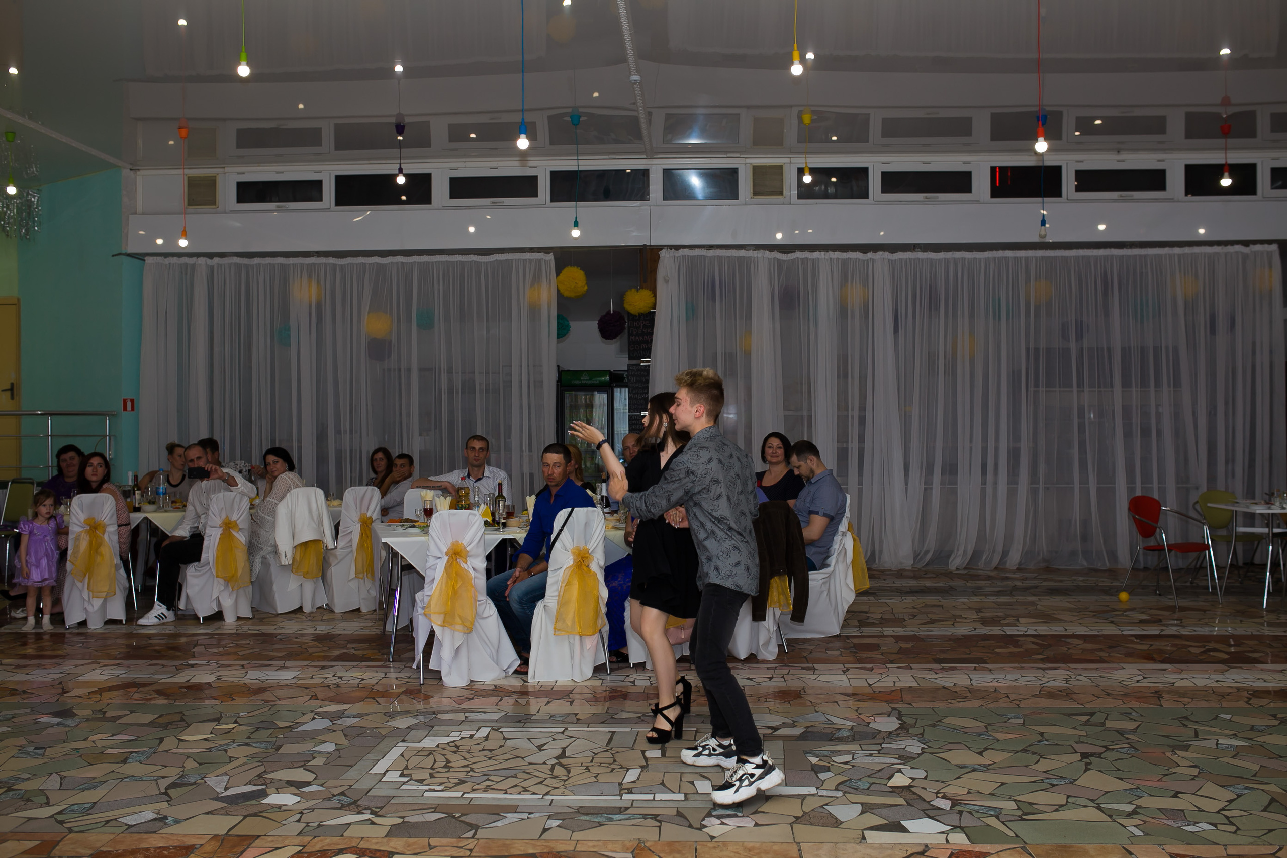 Михаил и Юлия. Дизайн интерьера Керчь, дизайнер интерьера Еремина Мария Керчь, Симфер