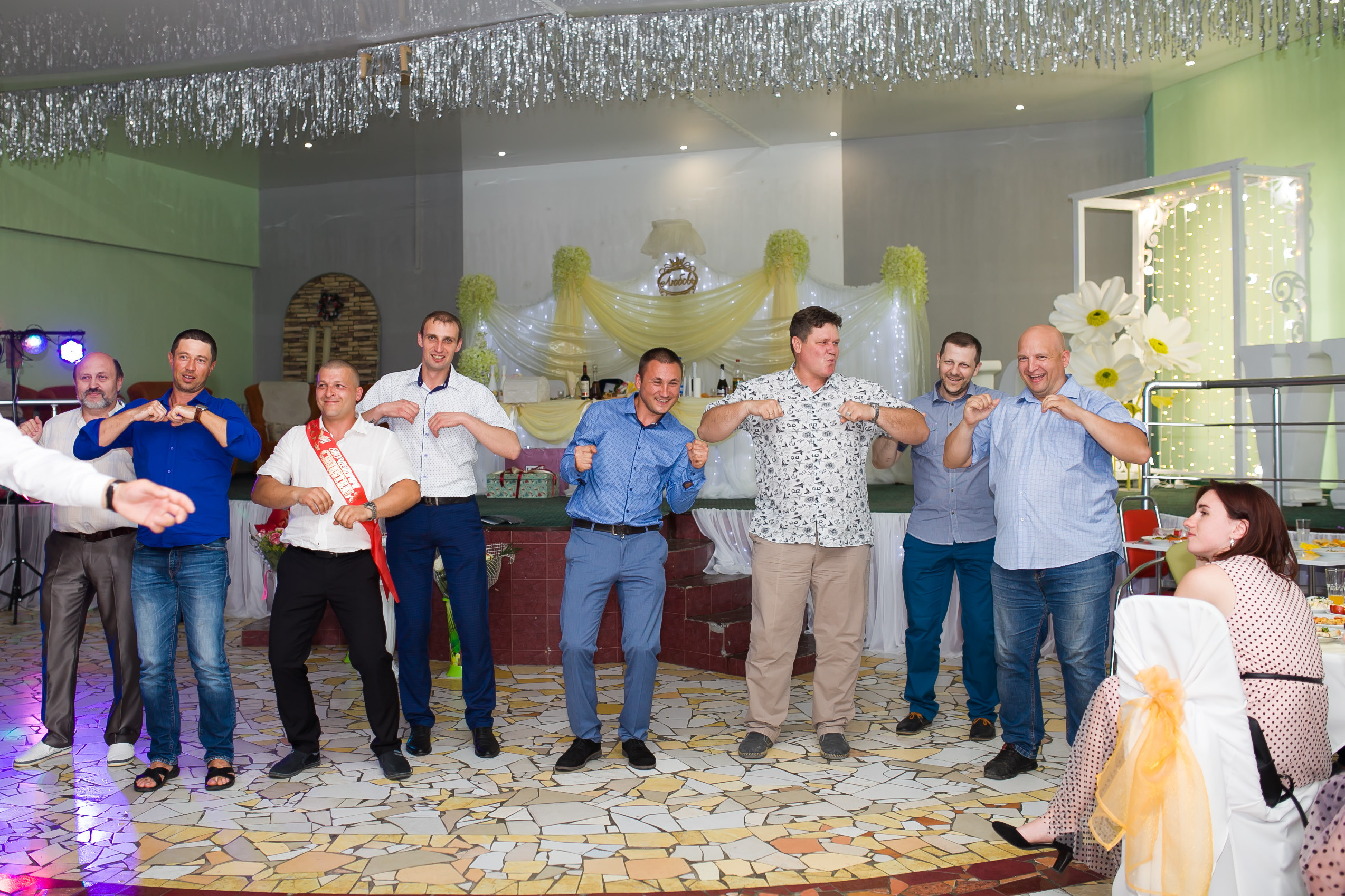 Михаил и Юлия. Дизайн интерьера Керчь, дизайнер интерьера Еремина Мария Керчь, Симфер