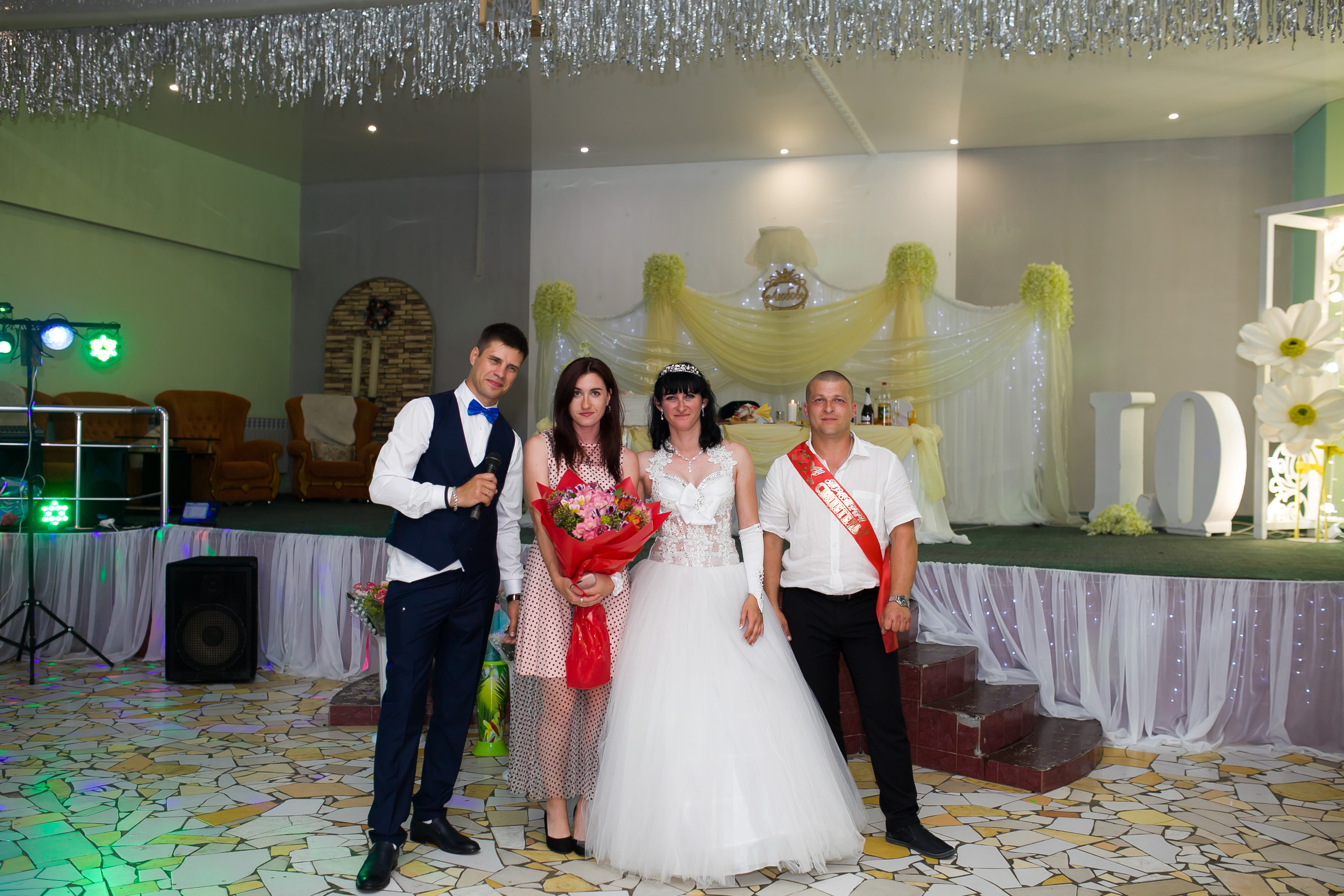 Михаил и Юлия. Дизайн интерьера Керчь, дизайнер интерьера Еремина Мария Керчь, Симфер