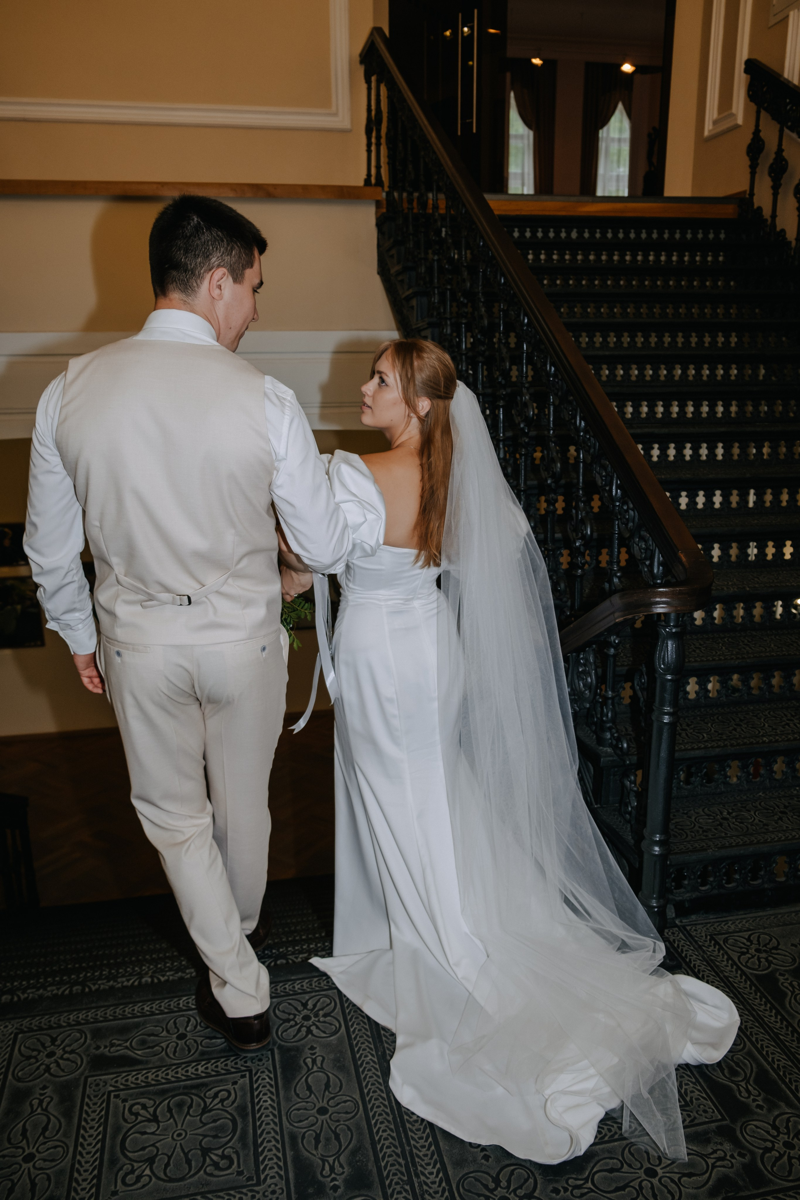 Побежали через фонтан?. Фотограф Москва, Смоленск