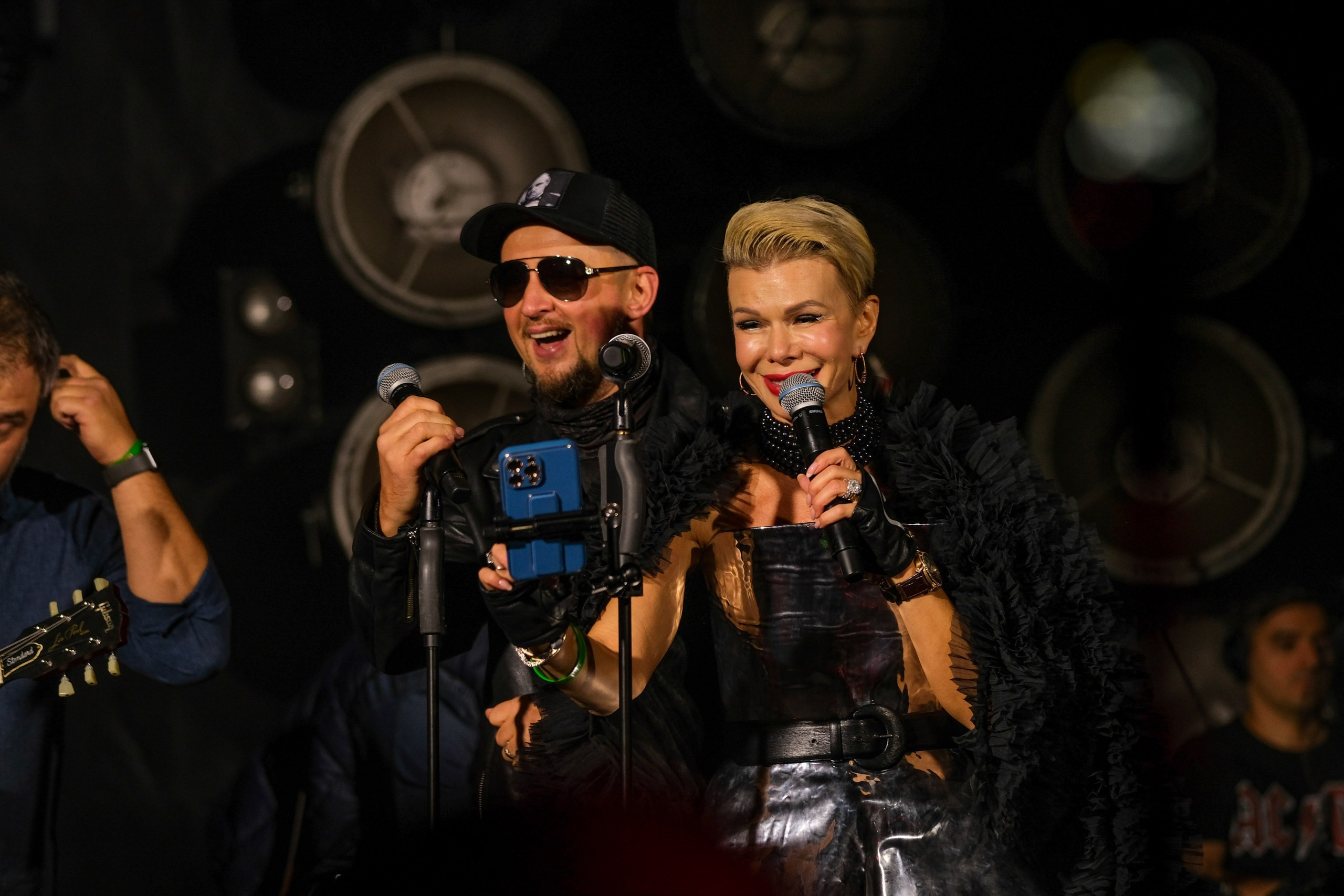 Фотосъёмка репортаж выступления группы АТЛАНТЫ. Любовь Потапова