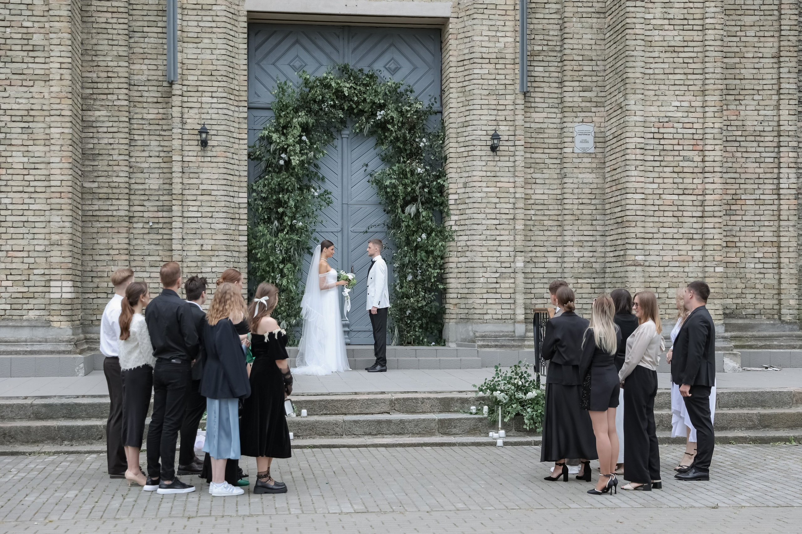 Кирилл и Виктория. Свадебные фотограф и видеограф в Минске Голдосовы Марина и Вадим