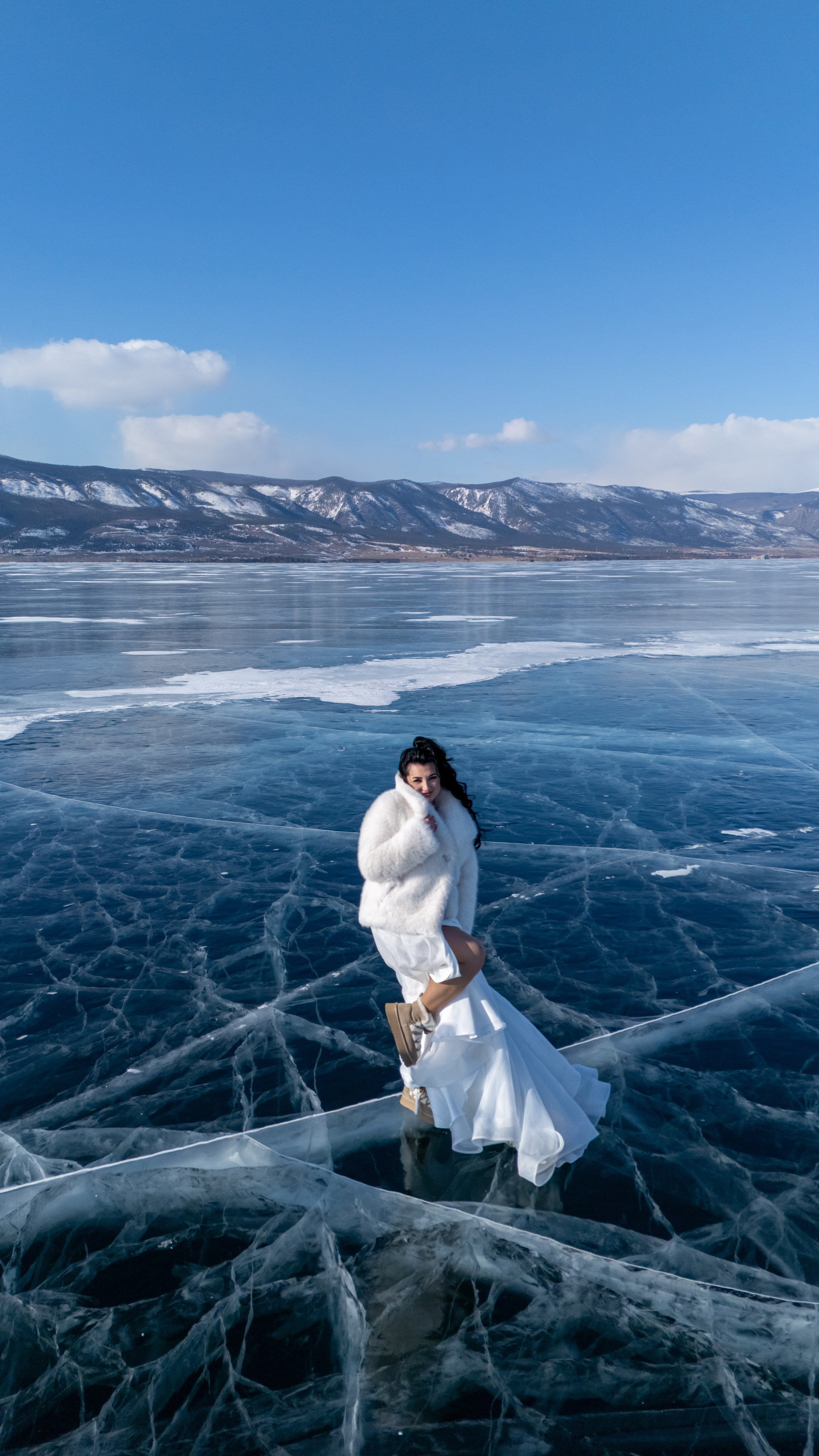 Ибрагим и Мария 25'. Фотограф, видеограф и пилот дрона на Байкале