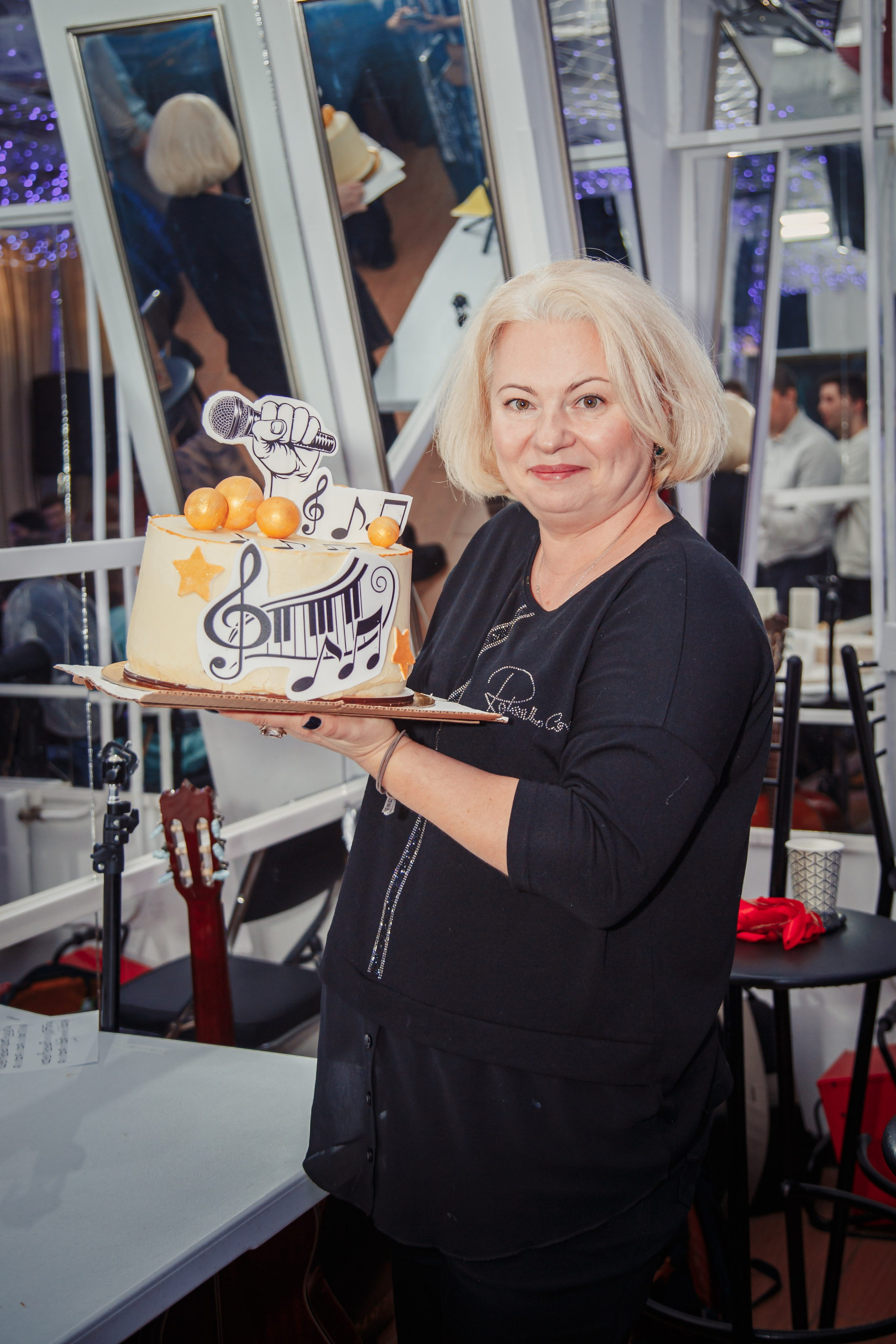 Репортажная съёмка Рождественского музыкального вечера в Москве, Музыкальное выступление на рождественском вечере — фотограф на мероприятие, Гости мероприятия на Рождественском музыкальном вечере — репортажная съёмка, Декор и атмосфера Рождественского музыкального вечера — фотограф в Москве, Сцена и исполнители на Рождественском музыкальном вечере — съёмка мероприятия, Катерина Сысуева, Рина Сысуева, rina_sphoto