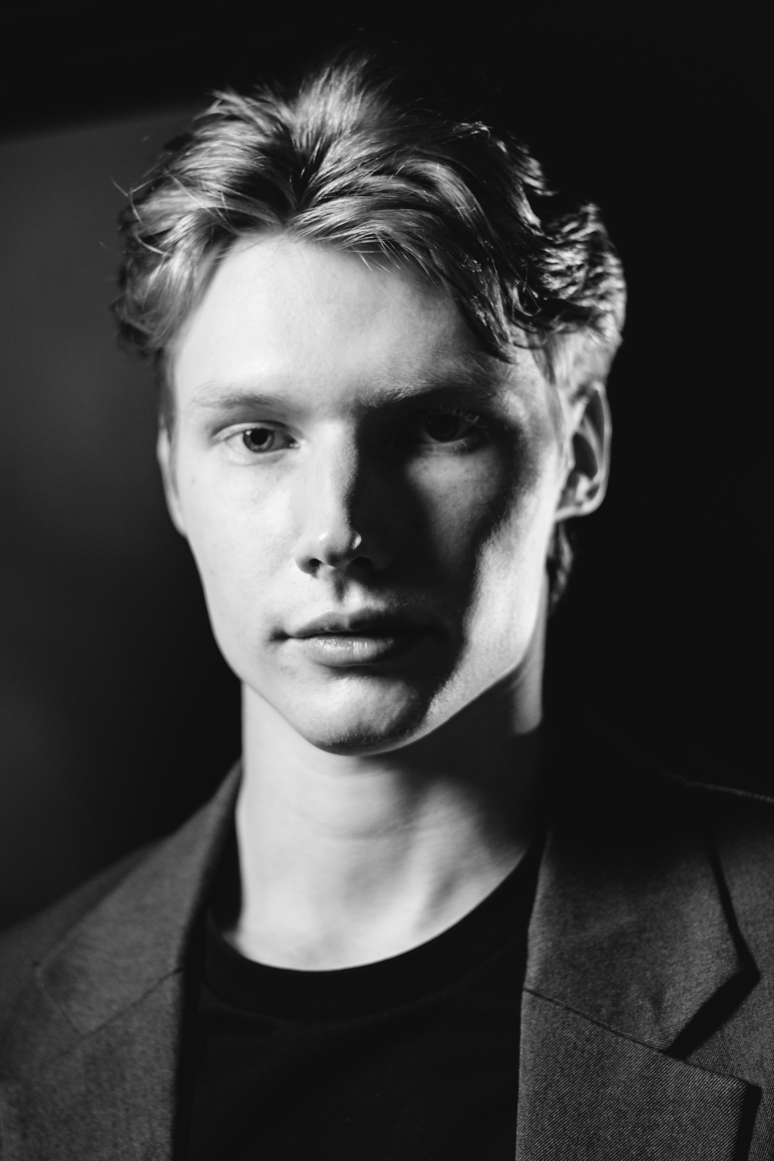 Воркшоп «Эффектный свет». Юля Мурашова портретный и документальный фотограф