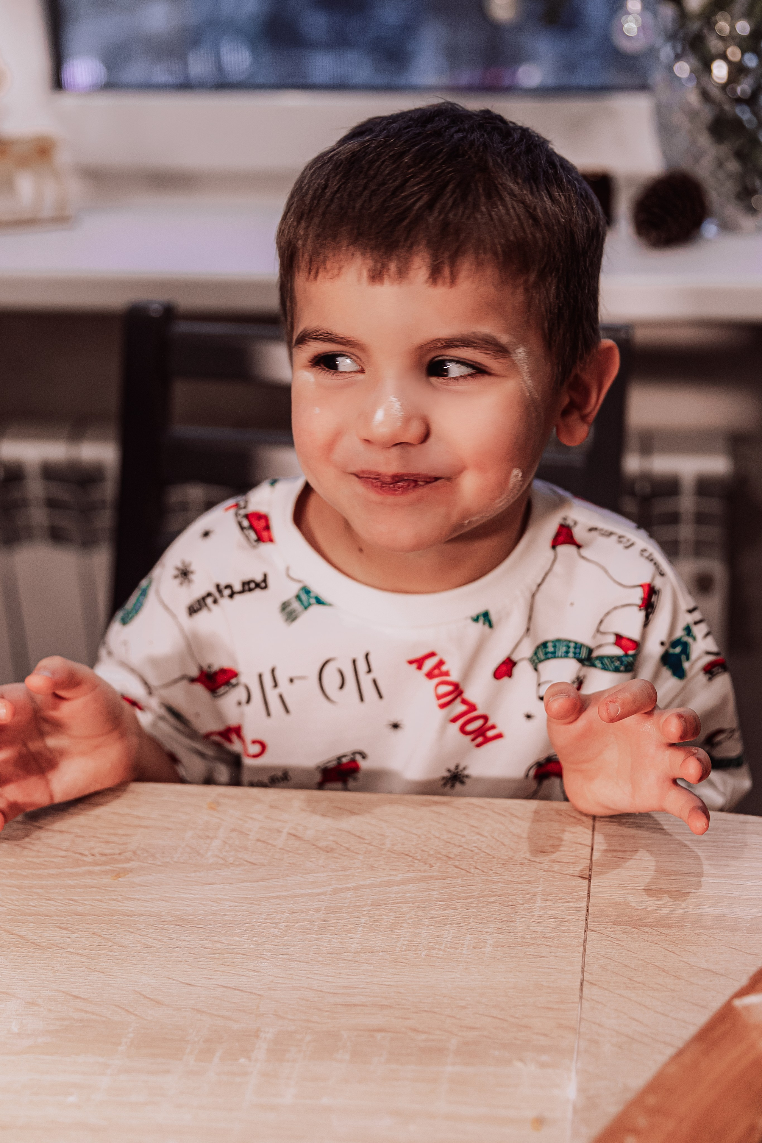 Домашняя семейная новогодняя фотосессия. Семейный и детский фотограф в Мурманске Карина Березина