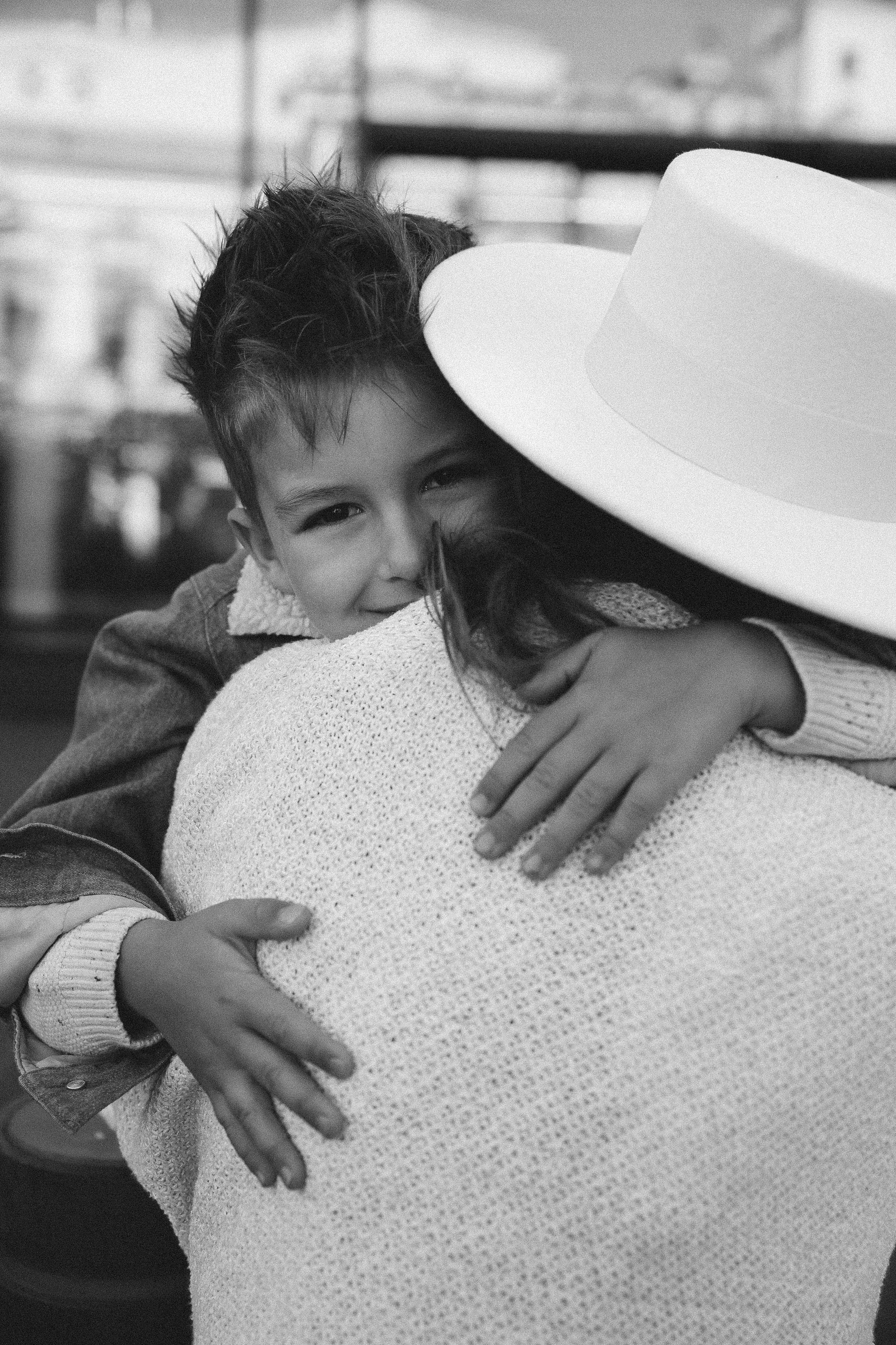 Семейная фотосессия прогулочная фотосессия в Москве. Фотограф Владимир Москва