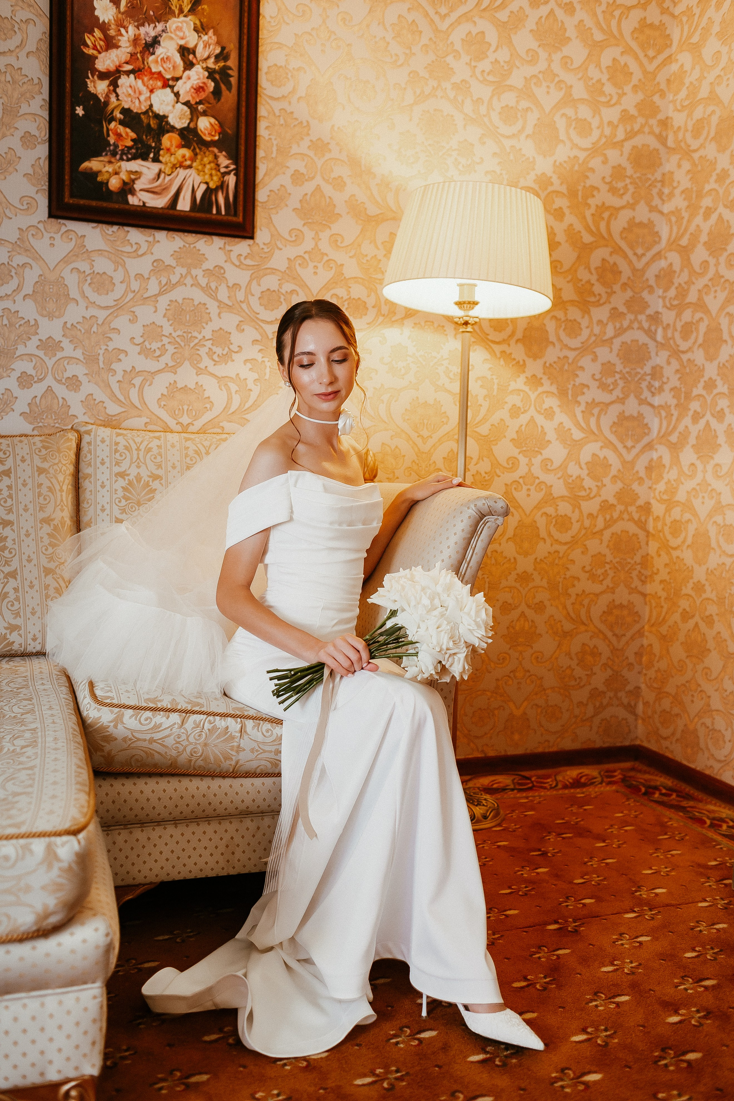 Свадебная осенняя фотосессия Ивана и Лидии в городе. Свадебный и репортажный фотограф в Ярославле и Санкт-Петербурге Роман Микрюков