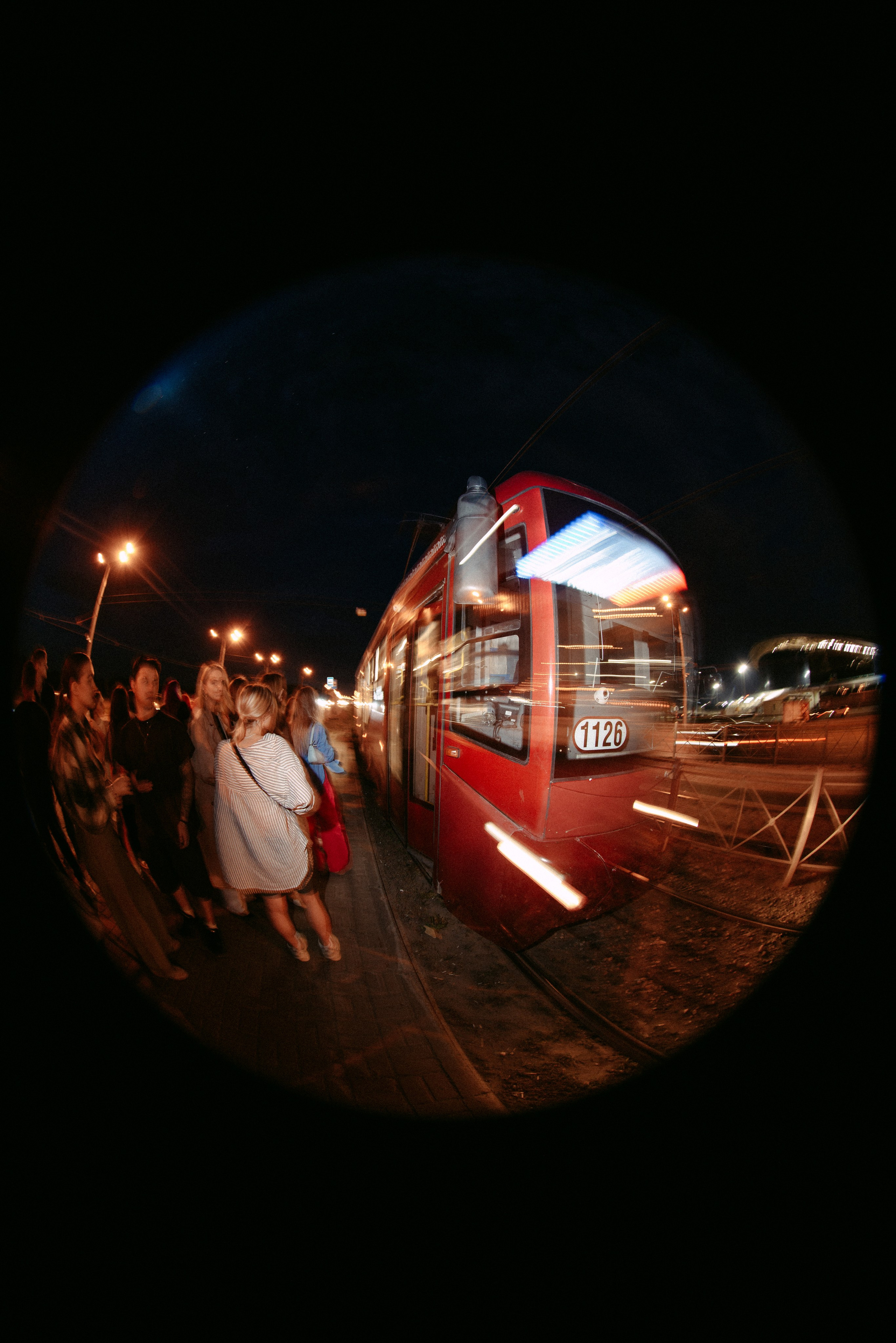 Вечеринка в трамвае / 2024. Саша Копылов, фотограф в Казани