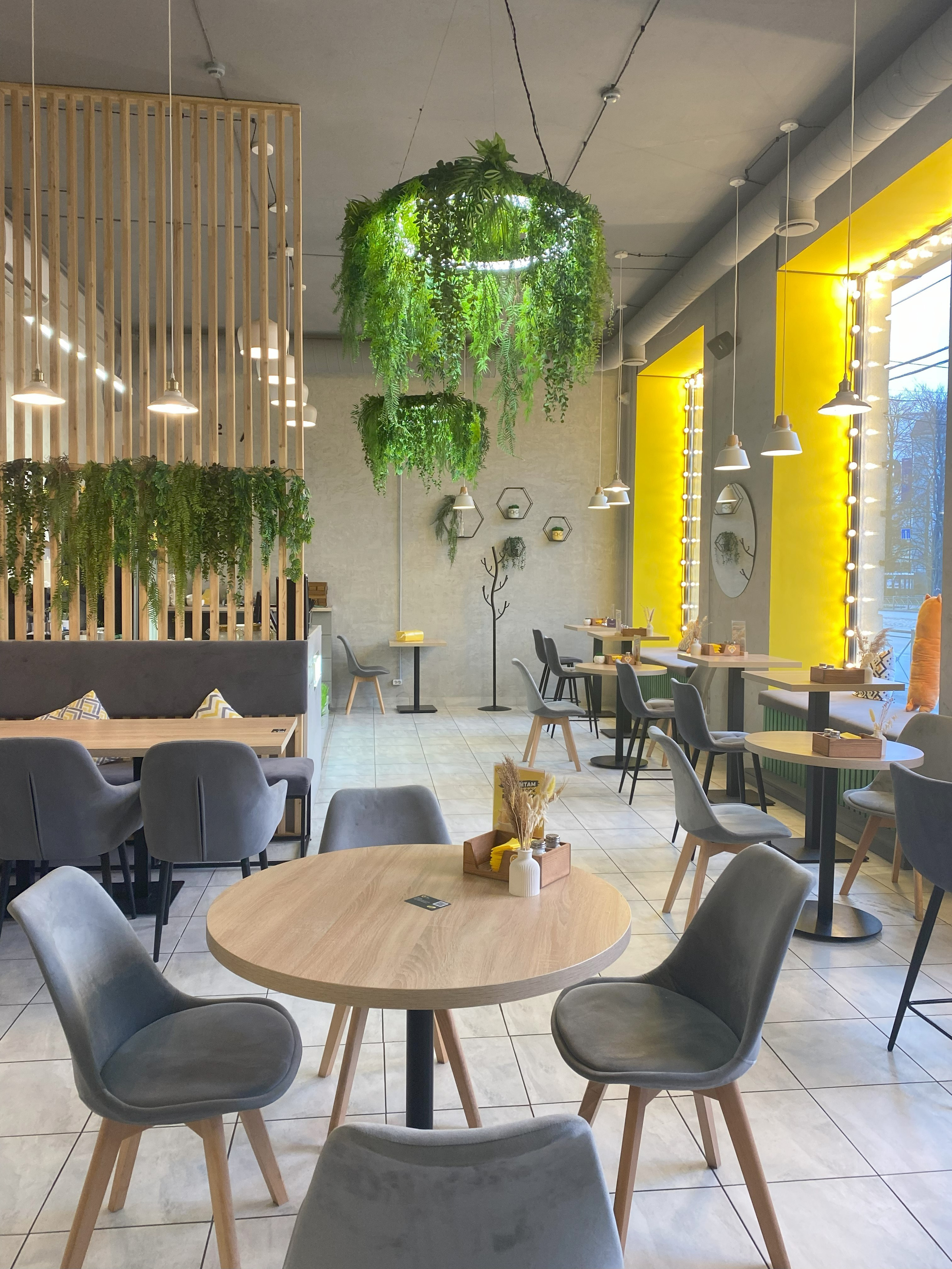 Кафе «Vaffel» г. Калининград (сеть по России). Батракова Наталья дизайнер интерьеров Санкт-Петербург Москва Архангель