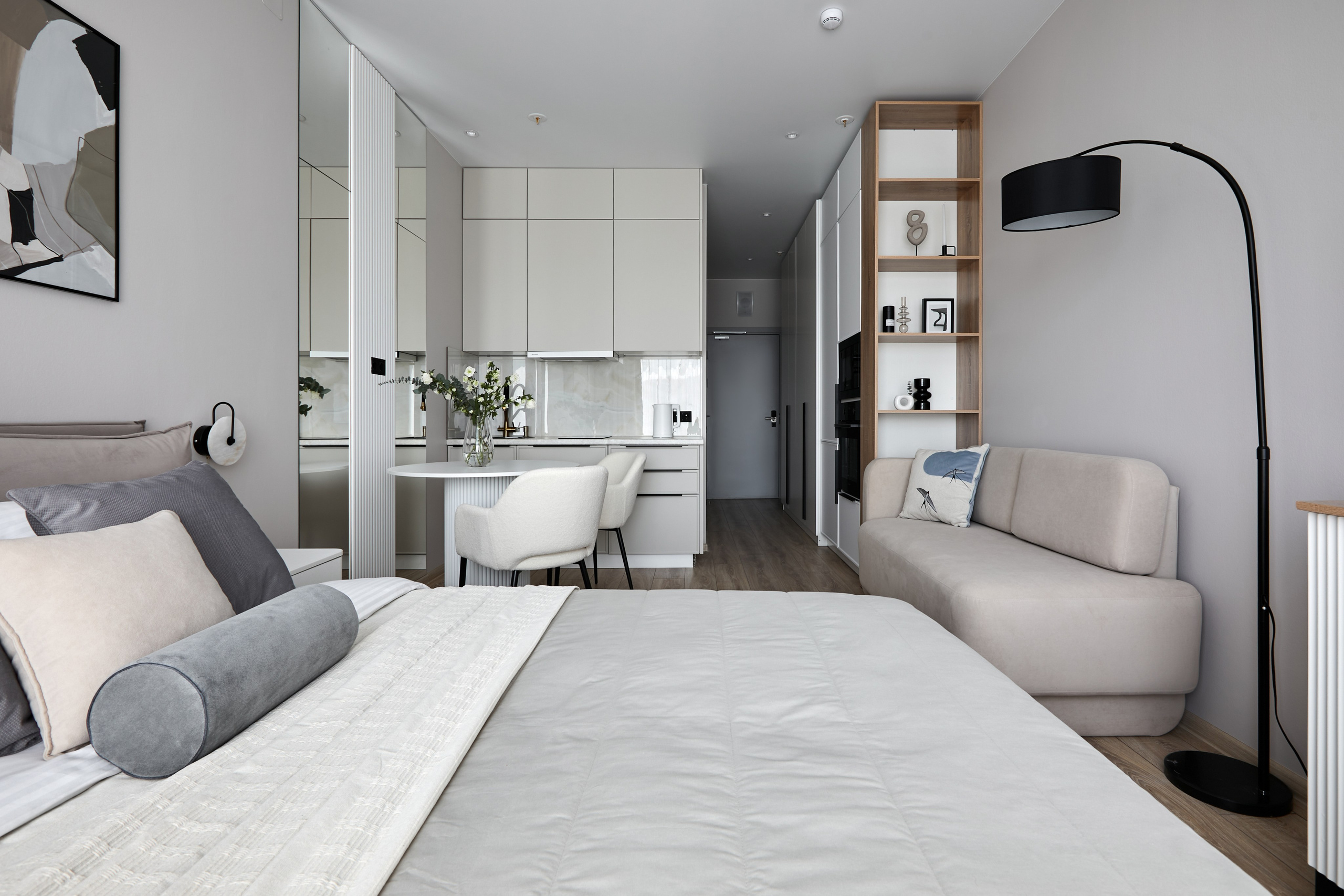 Ладожский авенир. Главная