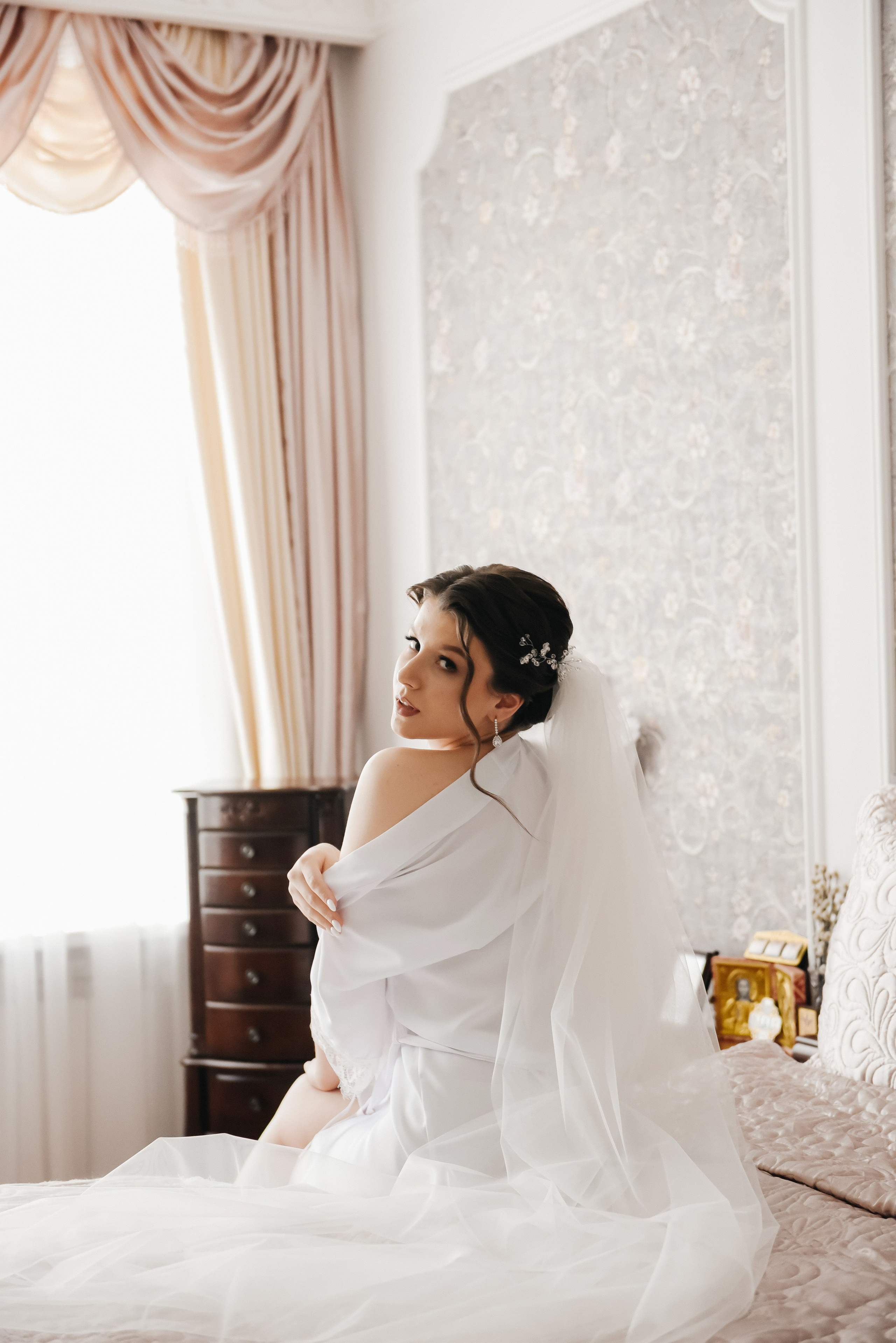 Артем и Анастасия. Главная