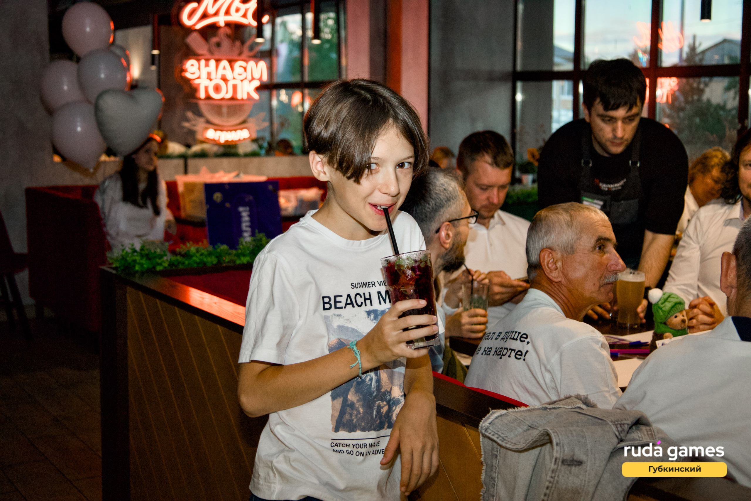 22 августа. Фотограф в Губкинском | Александра Артамонова