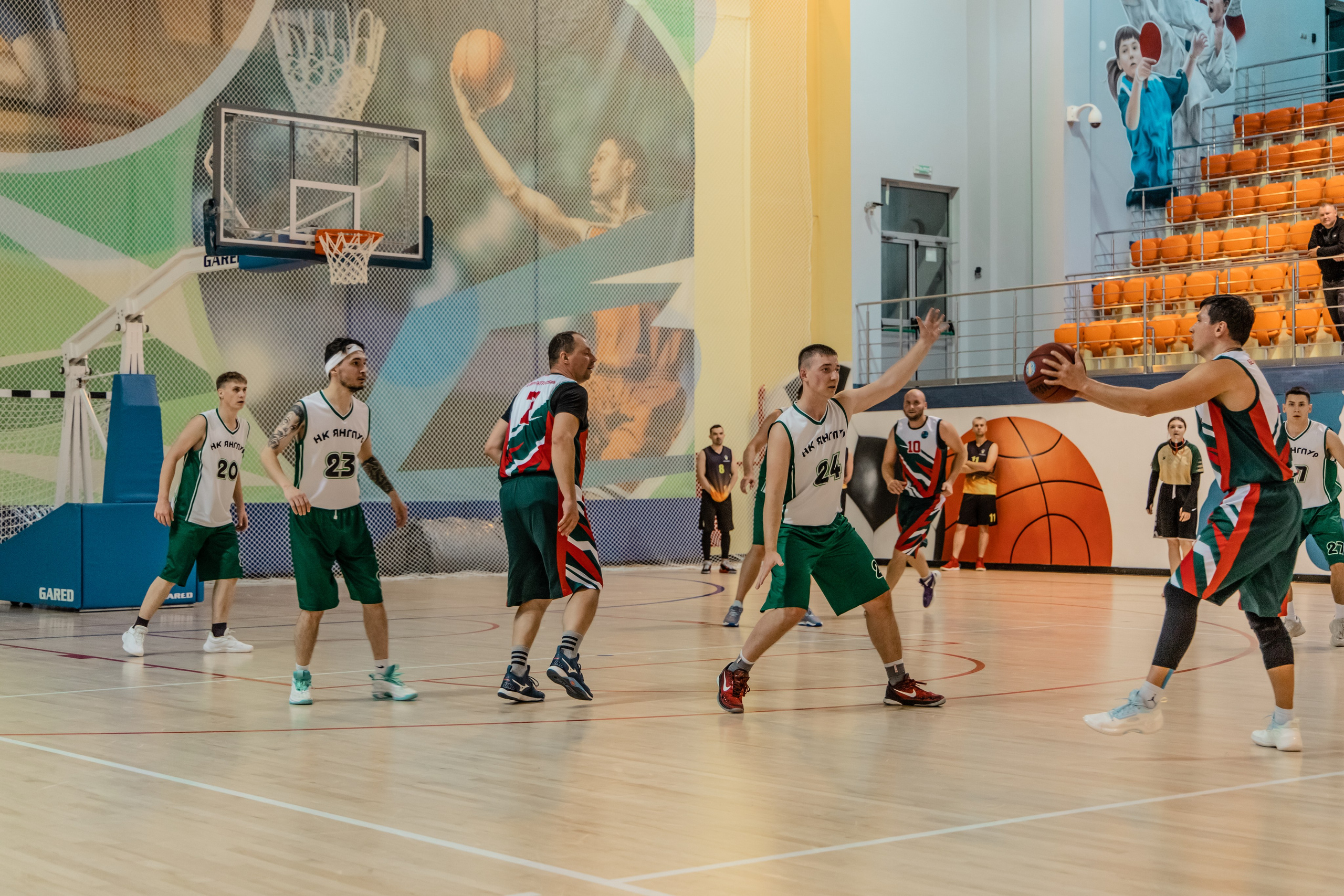 Соревнования по баскетболу в рамках городской спартакиады. Фотограф в Губкинском | Александра Артамонова