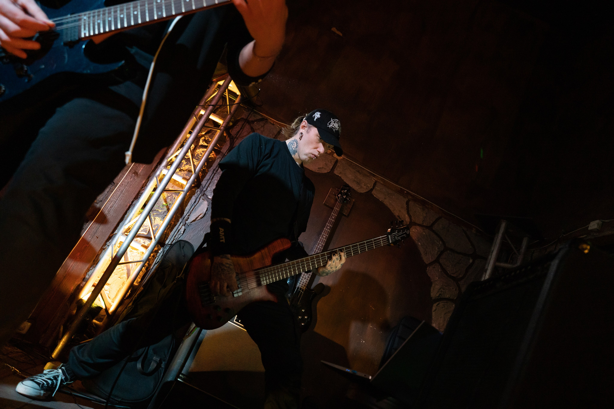 Ночь На Земле|Нора, Псков. Концертный и репортажный фотограф в Санкт-Петербурге Слава Пахомов