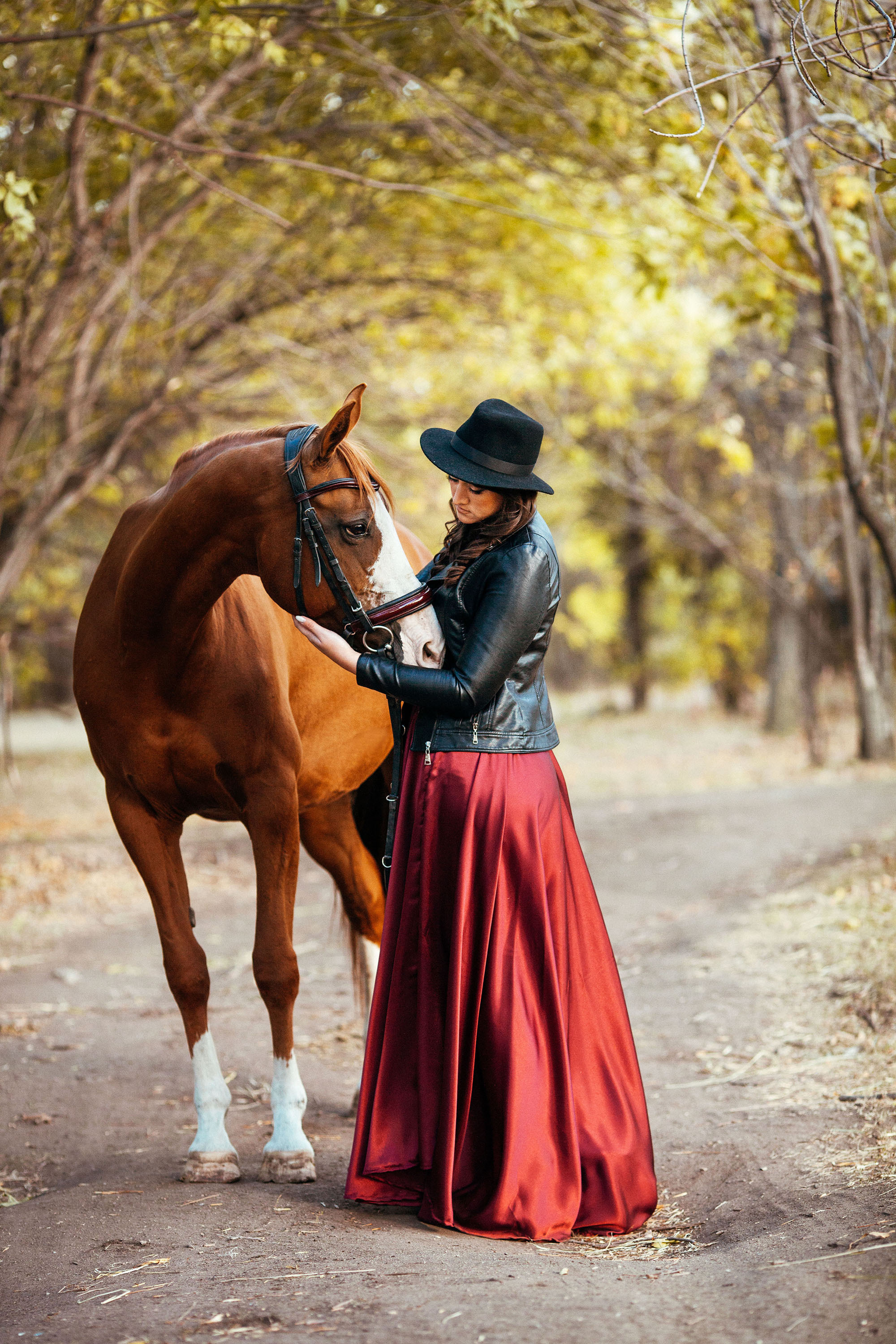 Портретная съемка с лошадью. Конный фотограф в Челябинске Стромова Ольга