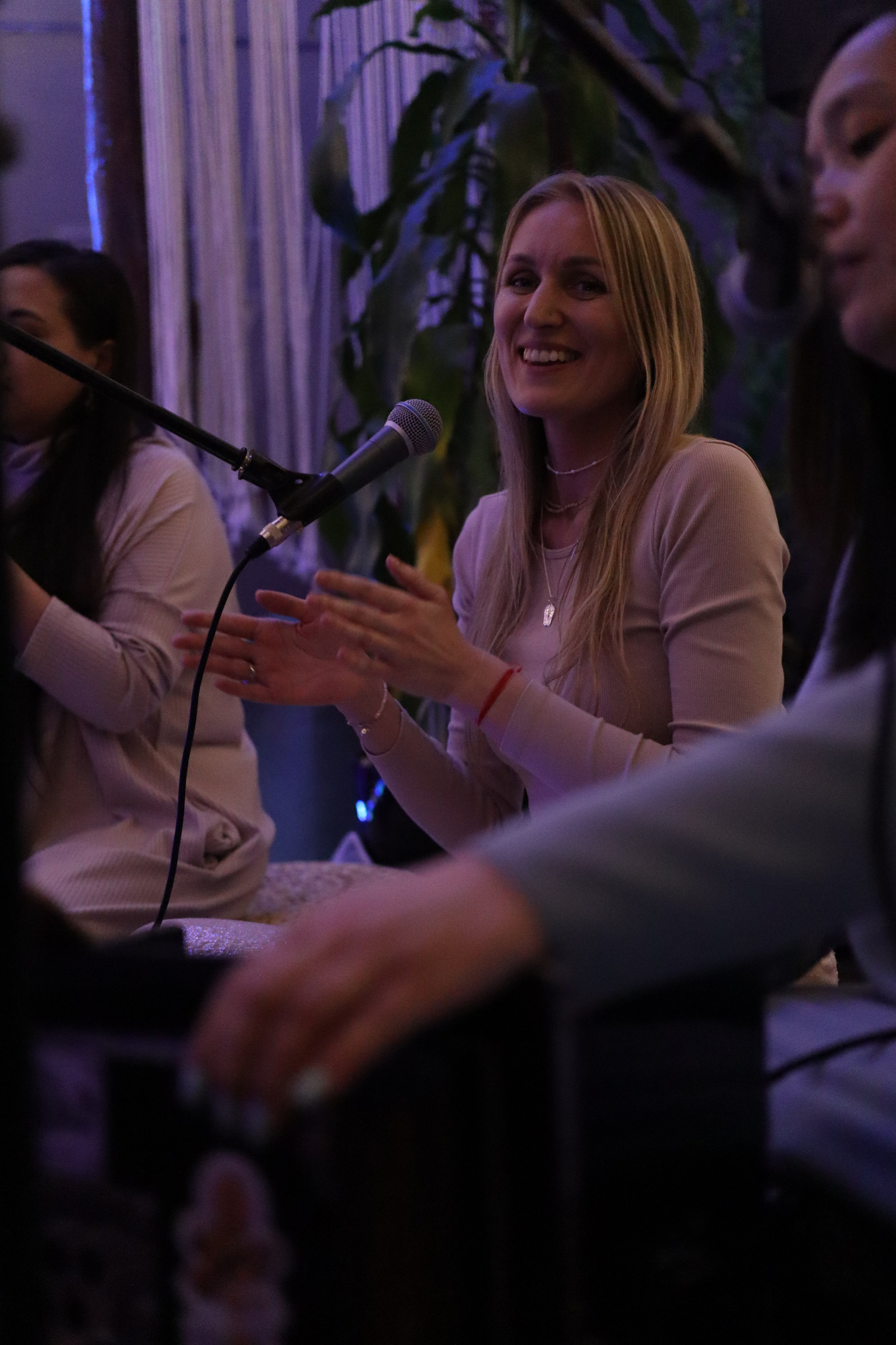 Bhakti Mantra. Photo Ninja