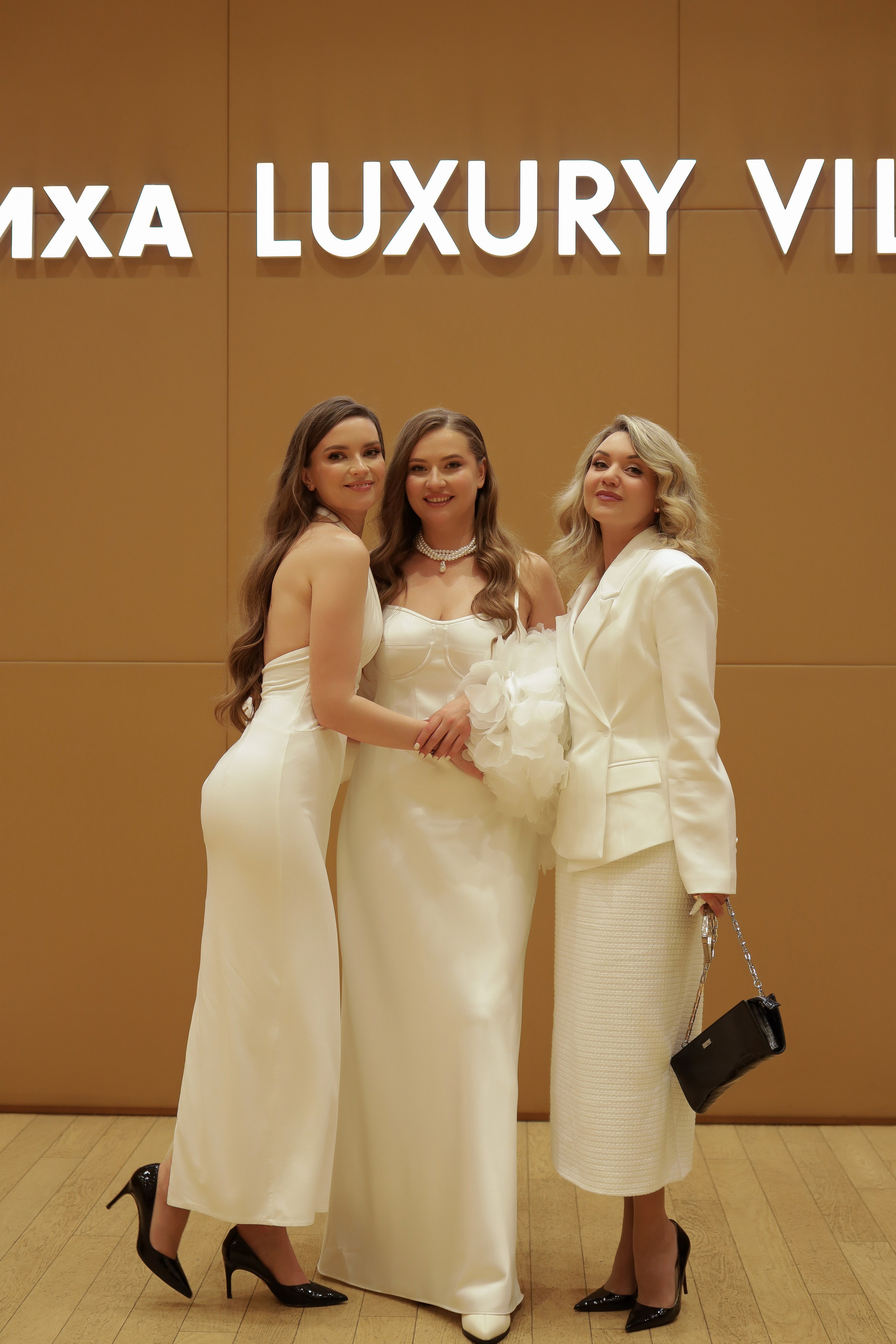 Максим и Анна | Кафе Пушкин. Свадебный фотограф Москва