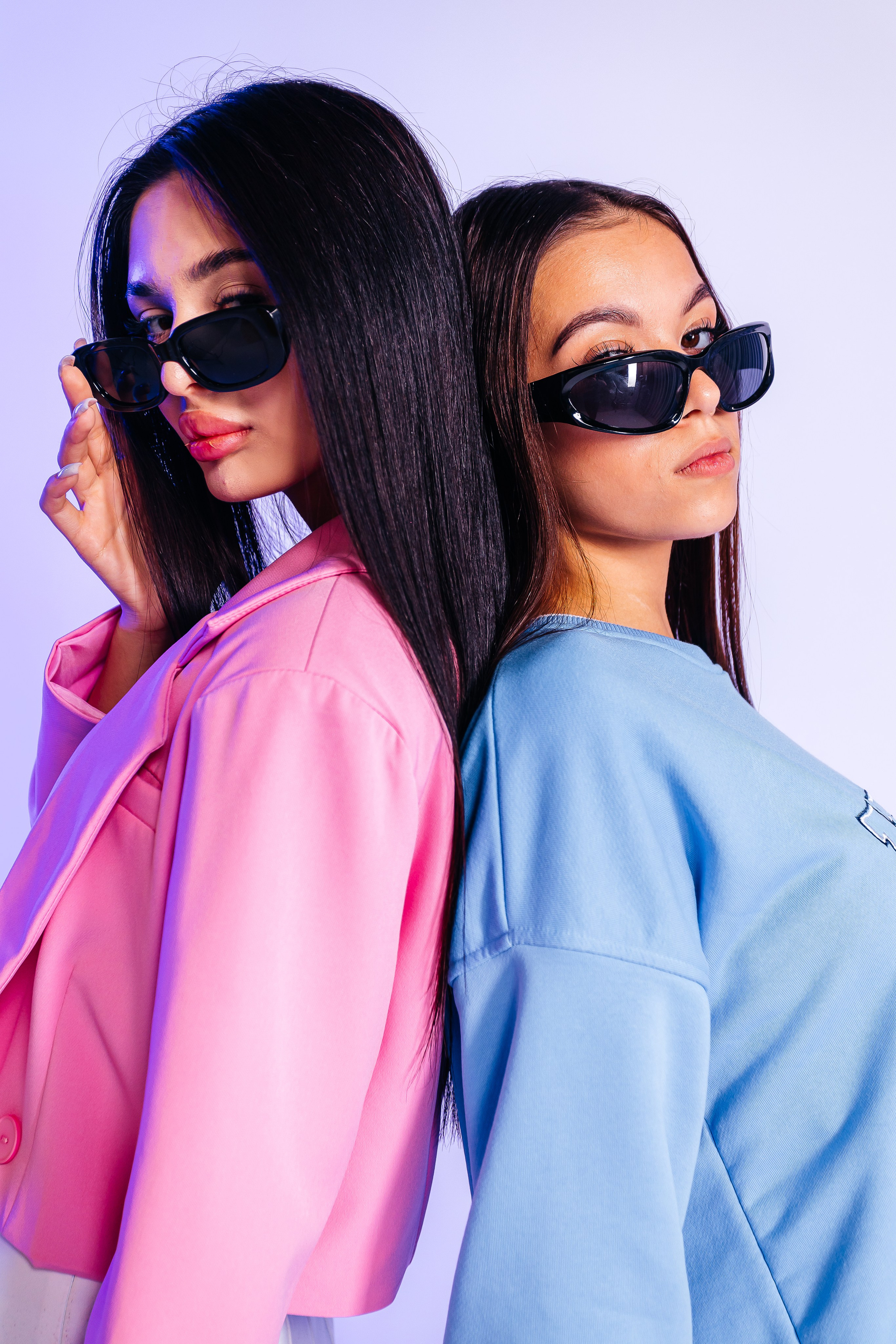 Студийная фотосессия для подруг. Вика и Маша. Александр Оношкин. Свадебный фотограф в Екатеринбурге