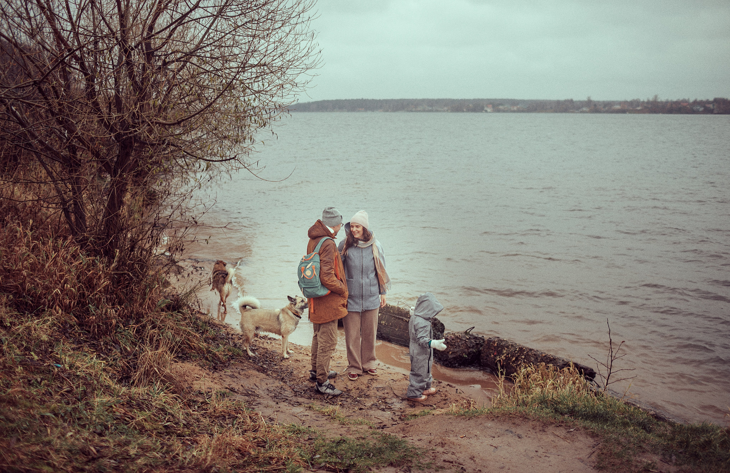 Семейная съемка на заливе с детьми