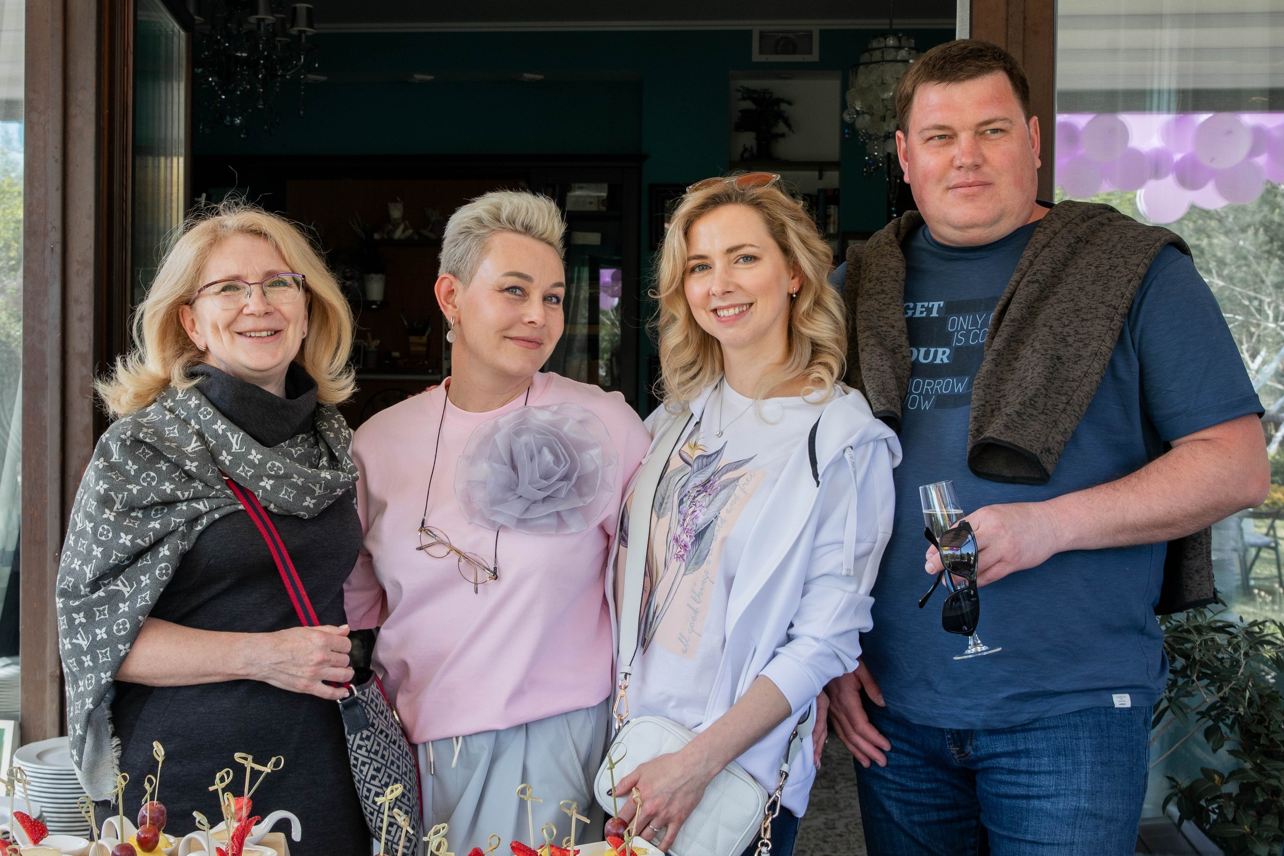 Стильный юбилей женщины в загородном доме, организатор агентство ПИОН