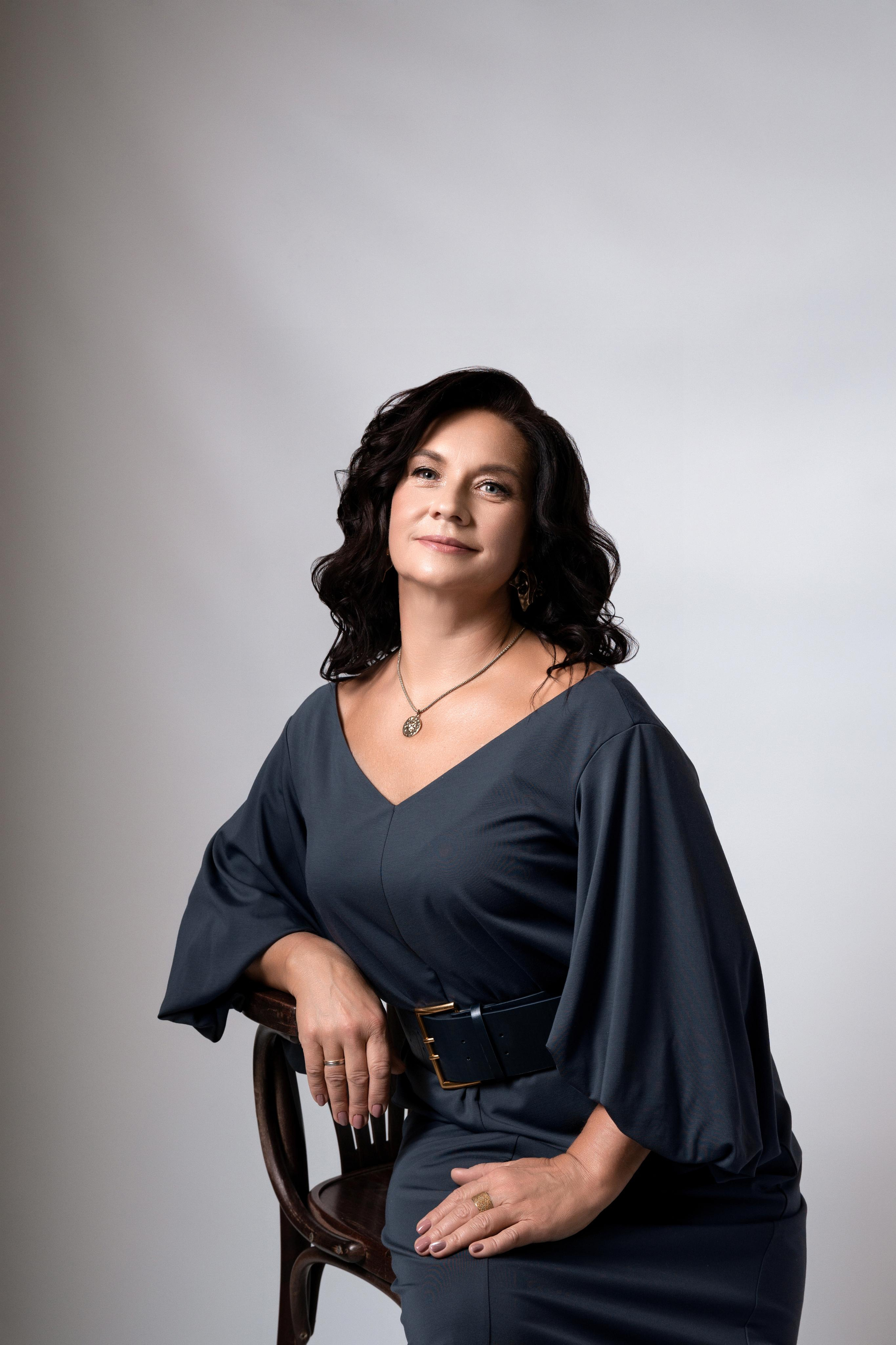 Женский портрет «Минимализм». Фотограф в Норильске и Кайеркане