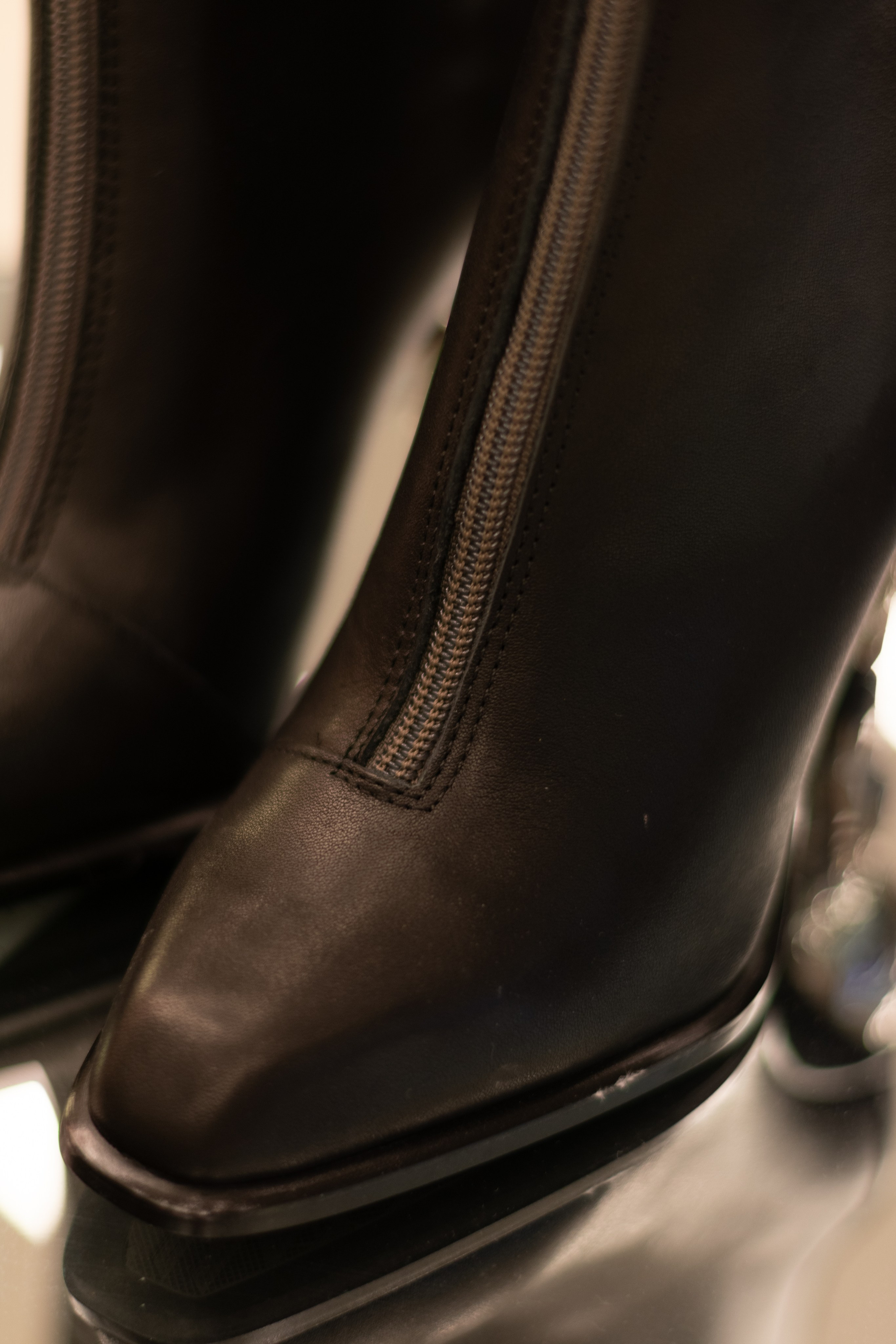 Для организаций. Предметная фотосессия для обувного магазина Capsula. Фотограф/видеограф Богдан Голованов