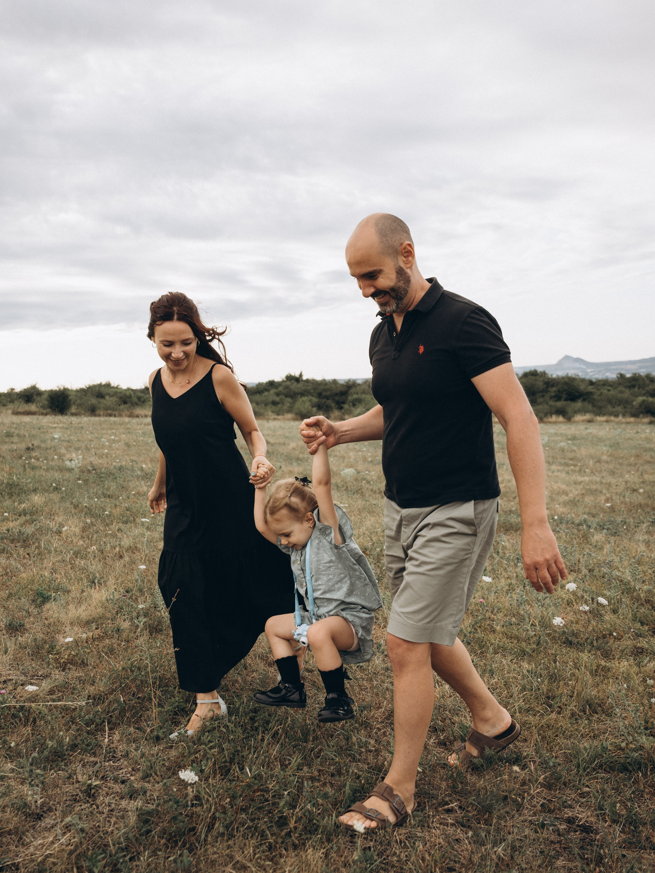 Игорь, Наталья и малышка Николь. Свадебный фотограф Ирина Беляева Пятигорск|Кисловодск|Эльбрус|Домбай