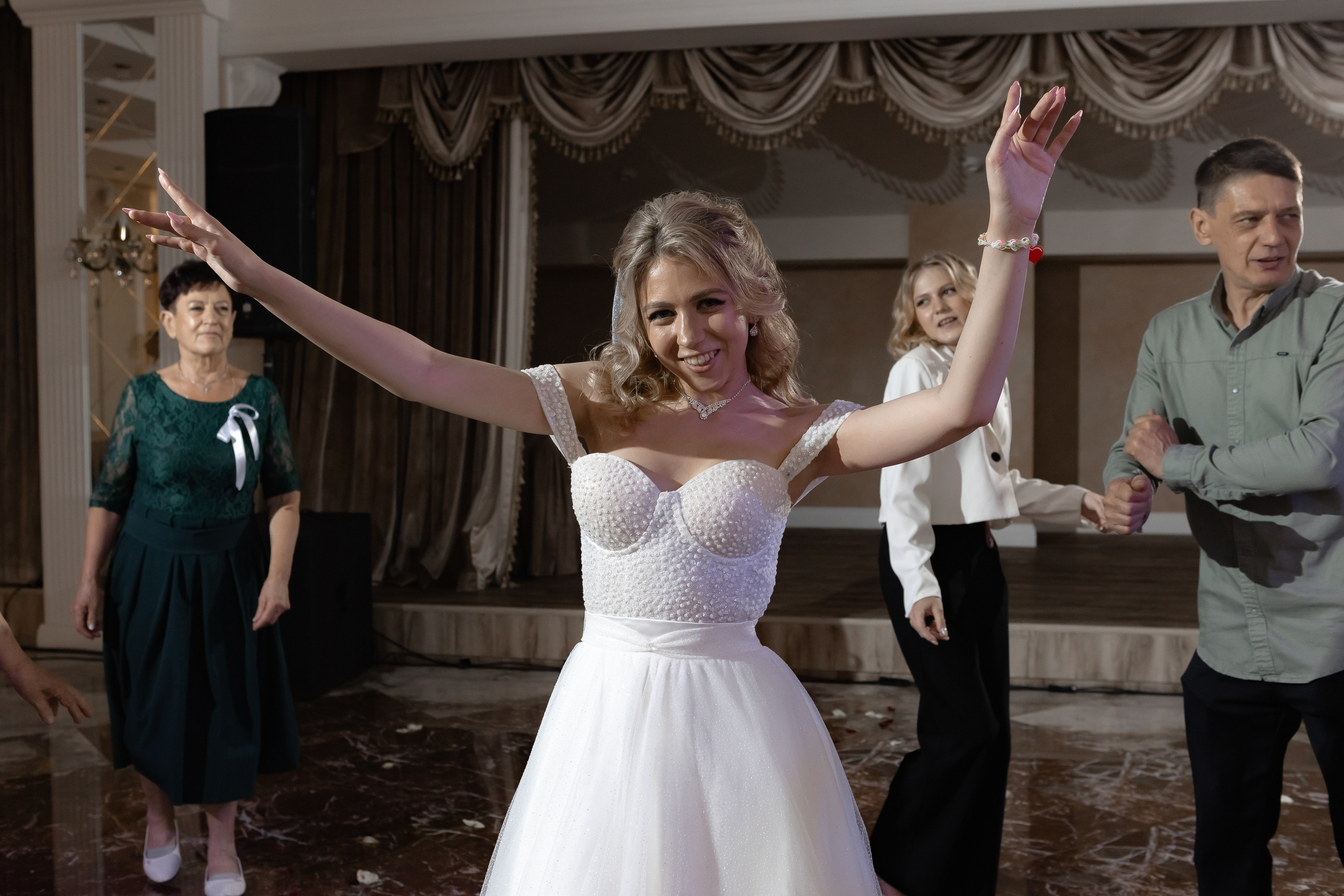 Валерия и Евгений. Свадебный и семейный фотограф в Челябинске. Аврамец Анна