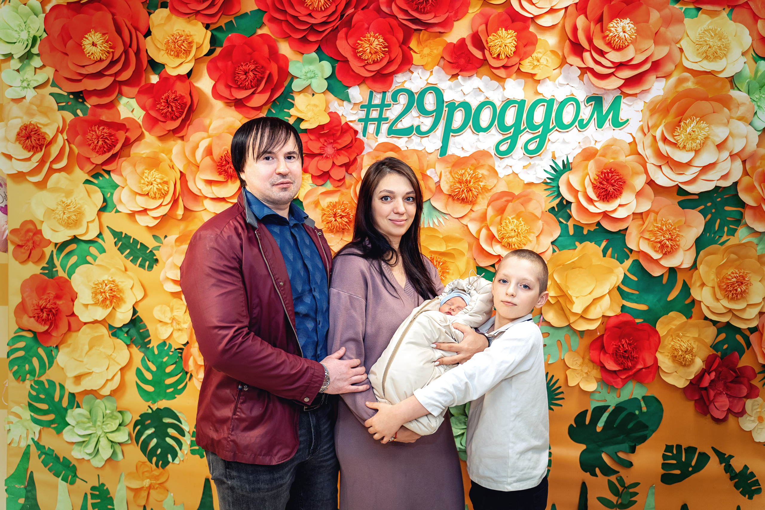 Выписка из роддома 29 им Н. Э. Баумана. Фотограф на выписку из роддома. Фотограф \ Видеограф на Крещение, Венчание Москва| Семейные съемки