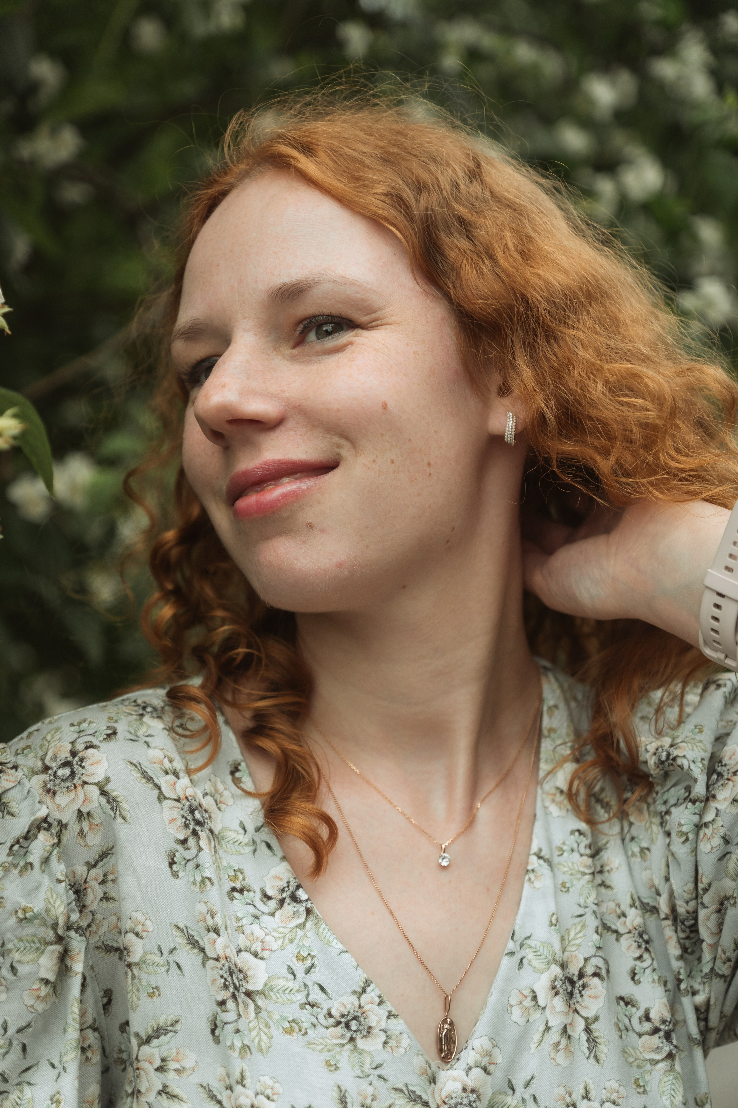 Фото из кустов. Или первые снимки со съемки моей полной тезки. Портретный и семейный фотограф в Санкт-Петербурге Чугунова Анастасия