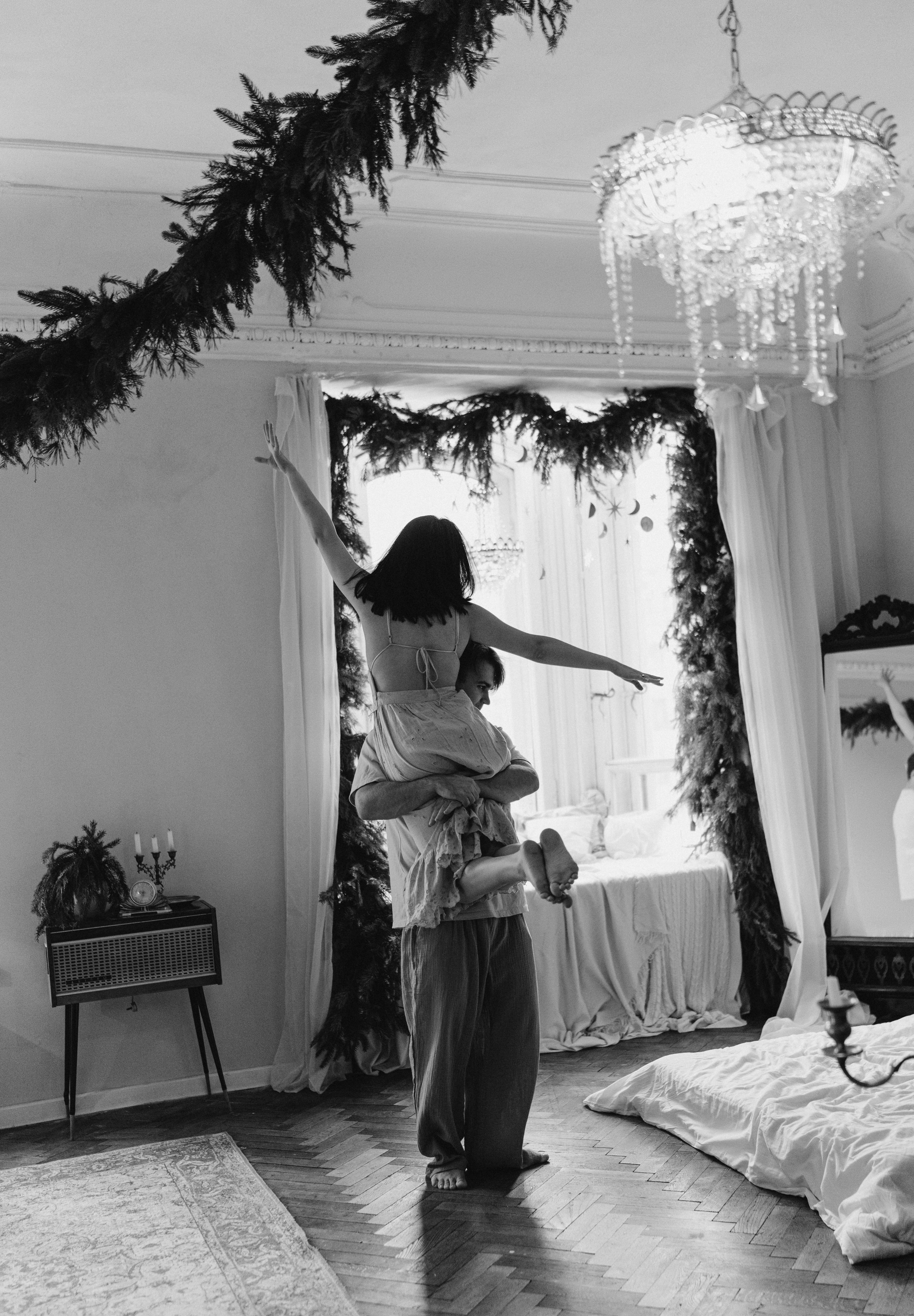 Парная фотосессия в студии. Новогодняя парная фотосессия в квартире.