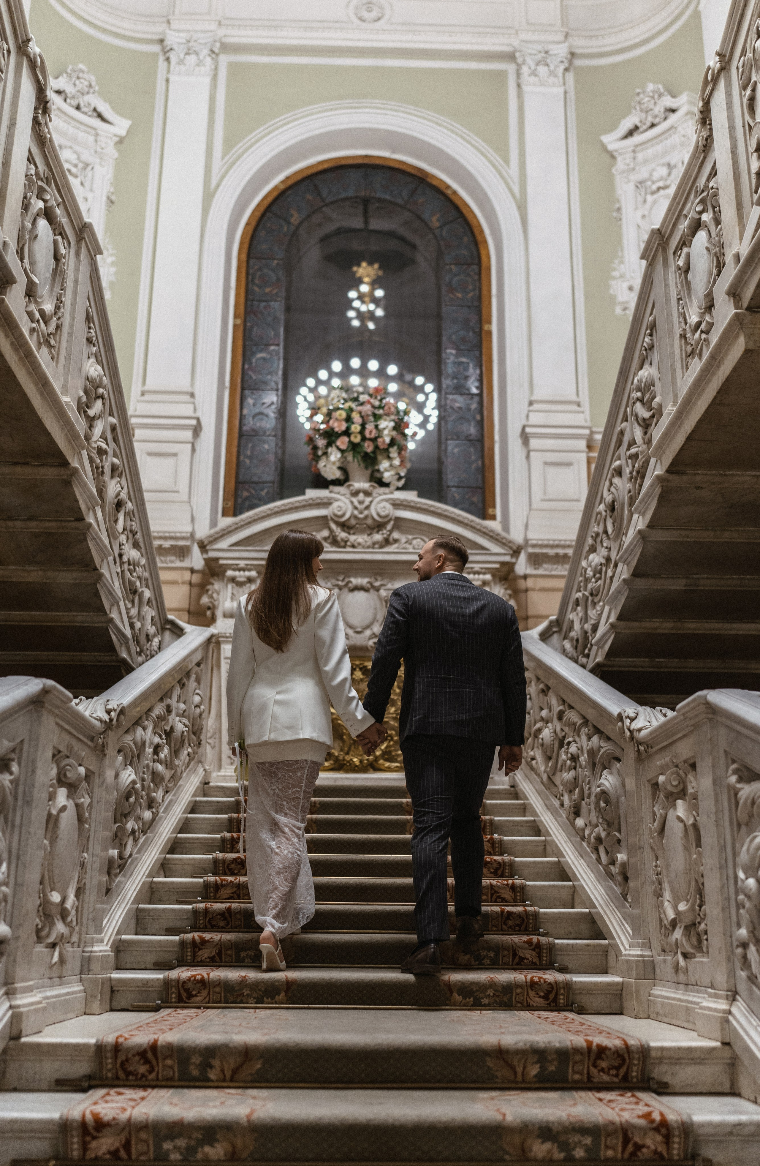 Свадебная фотосессия в Санк-Петербурге. Дворец Бракосочетания №1. Английская набережная, 28. Роспись в 1 Дворце.