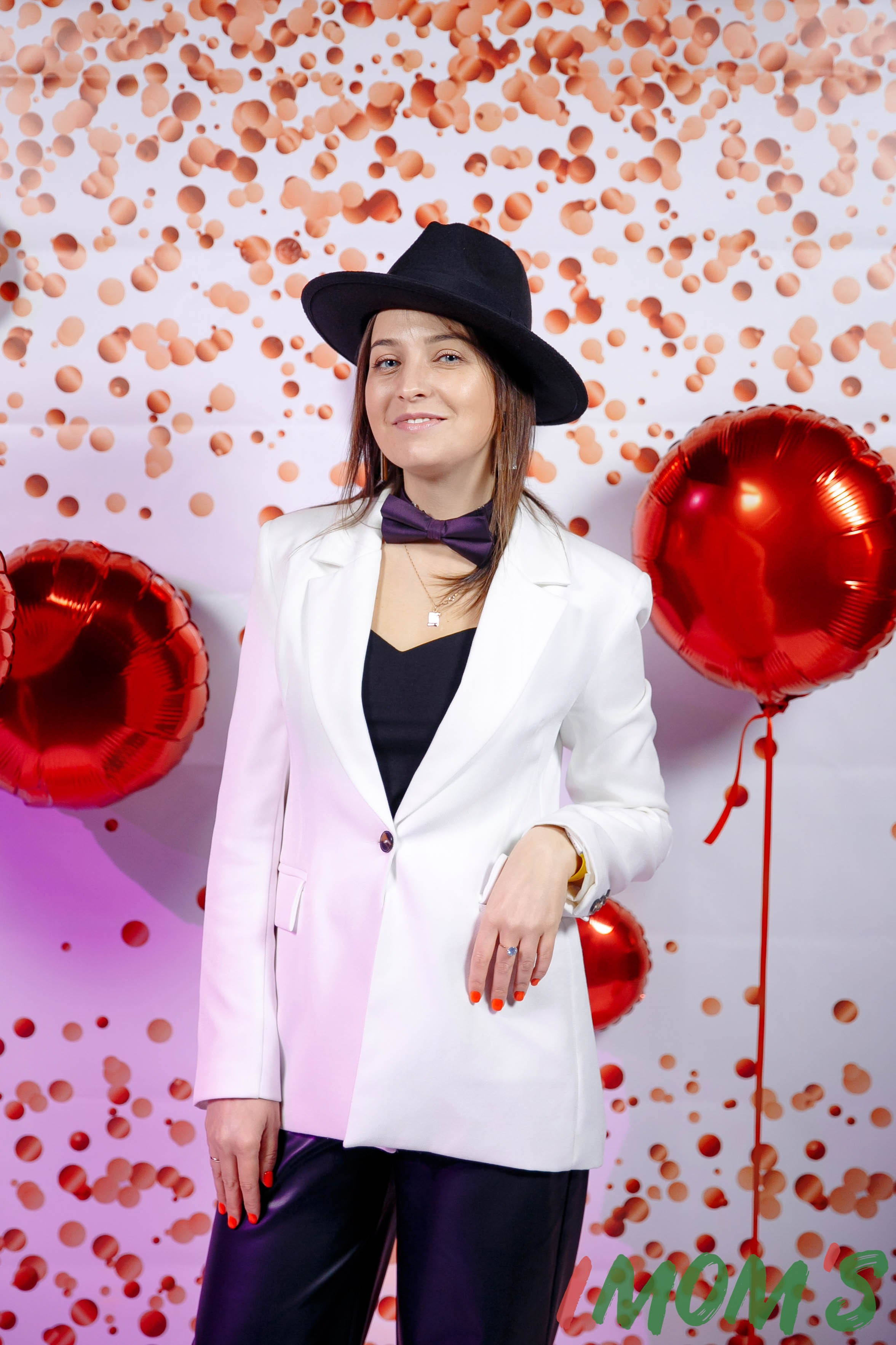 Квиз «Аймомс». Ваш репортажный фотограф Артемий Антонов