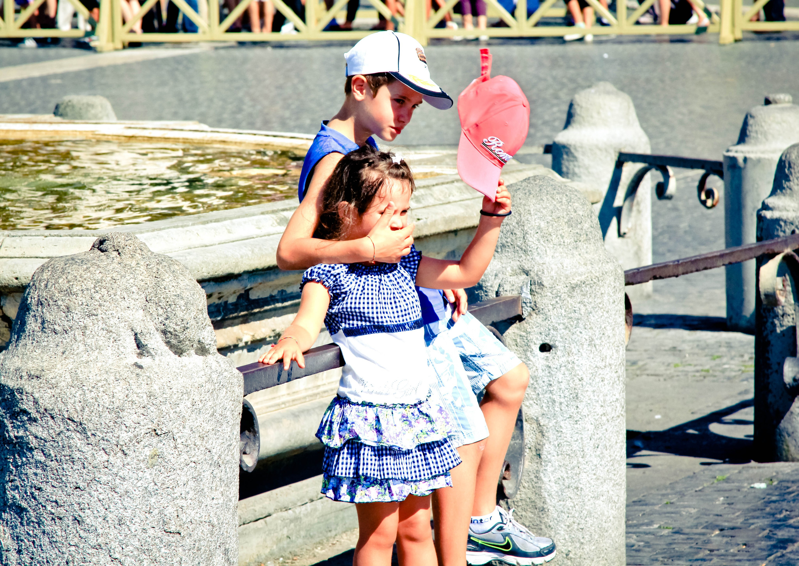 ИТАЛИЯ. Стрит-фотография, полная абсурда, идиотизма и красоты