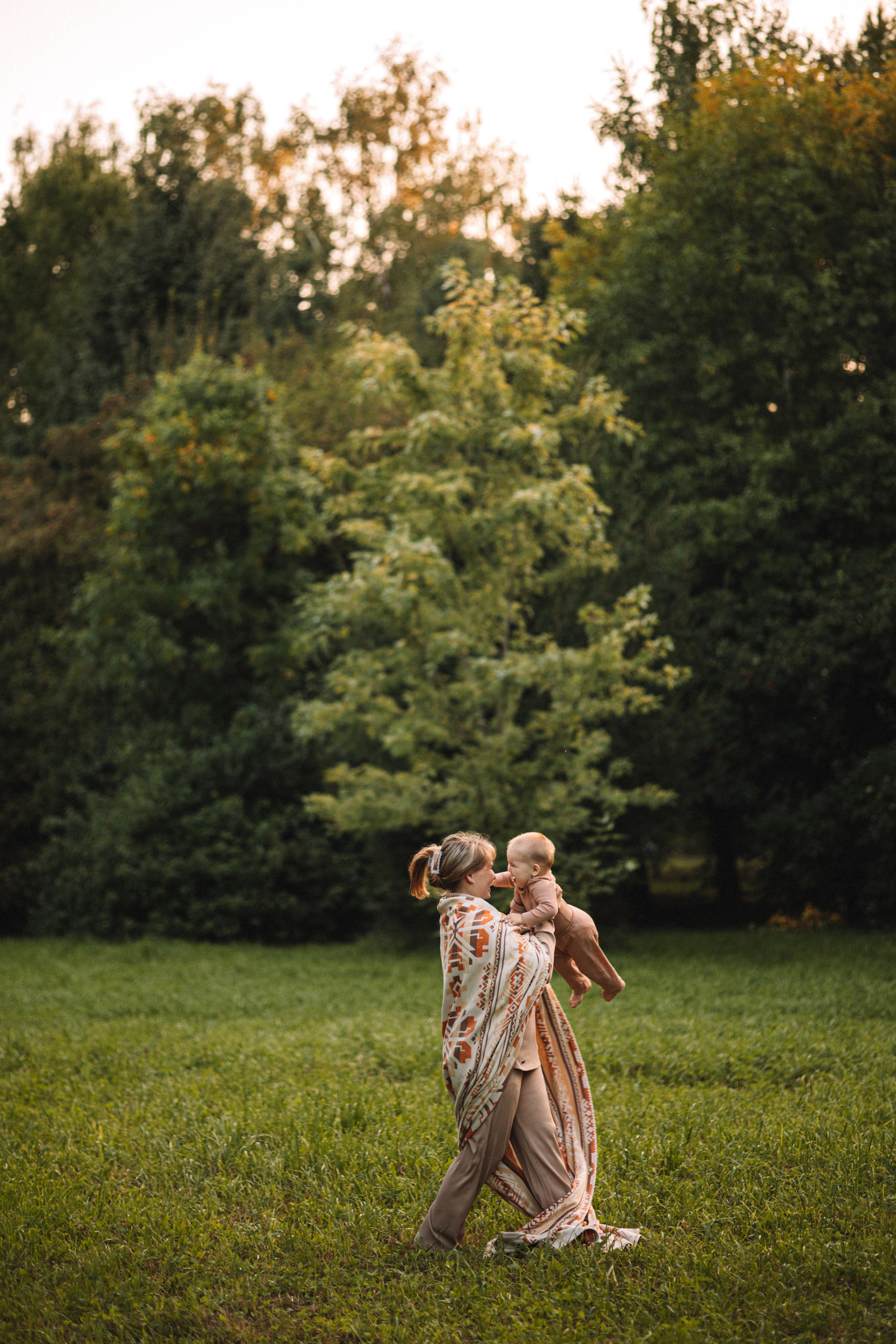 Гордей с мамой на прогулке. Фотограф Нижний Новгород