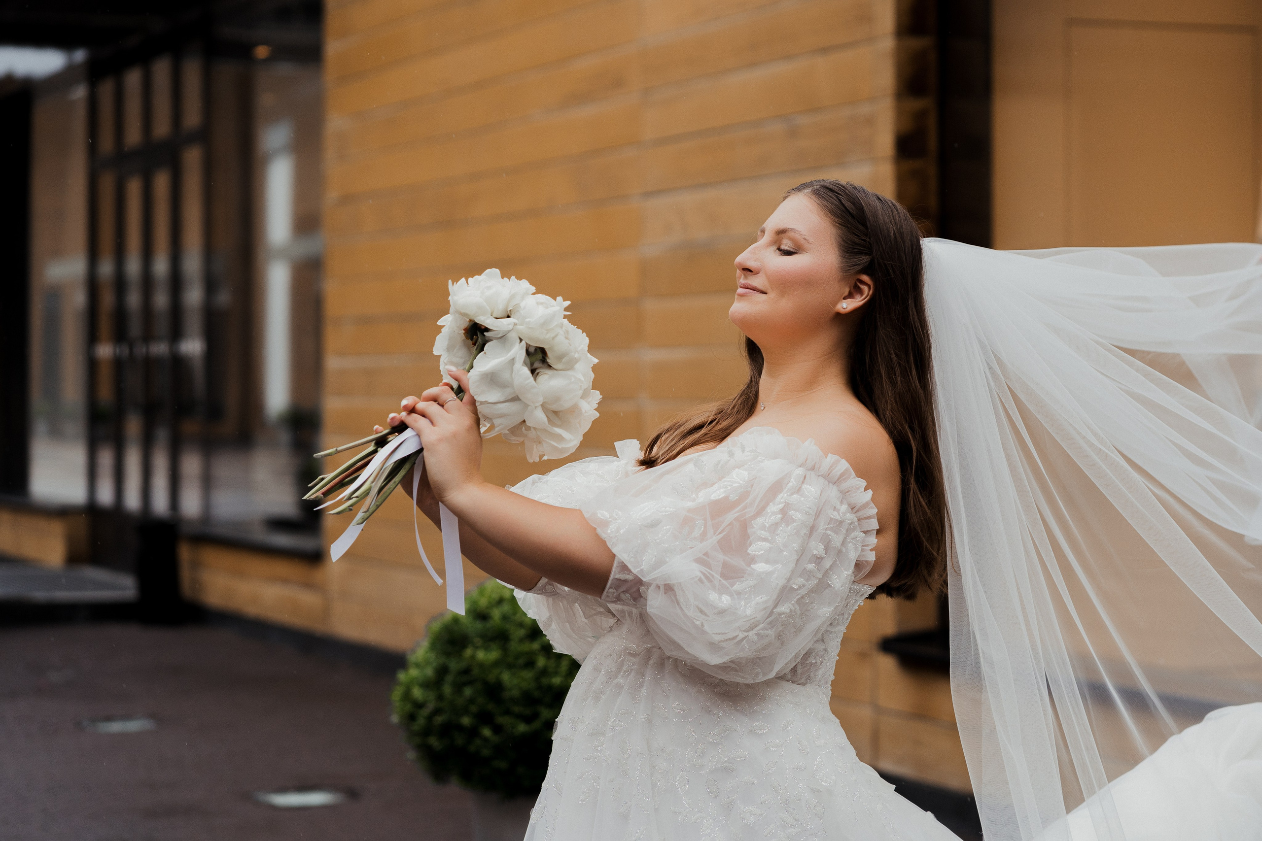 Свадебная фотосессия в Москве в Барвихе ЗАГС. Свадебный фотограф в Москве Анна Полушина