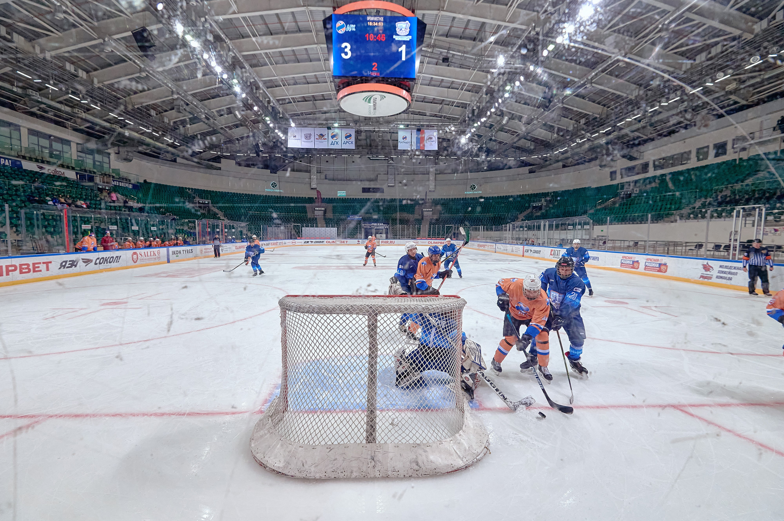 Платинум Арена — Хоккей — РусГидро. Фотограф Яковлев Роман — Красноярск