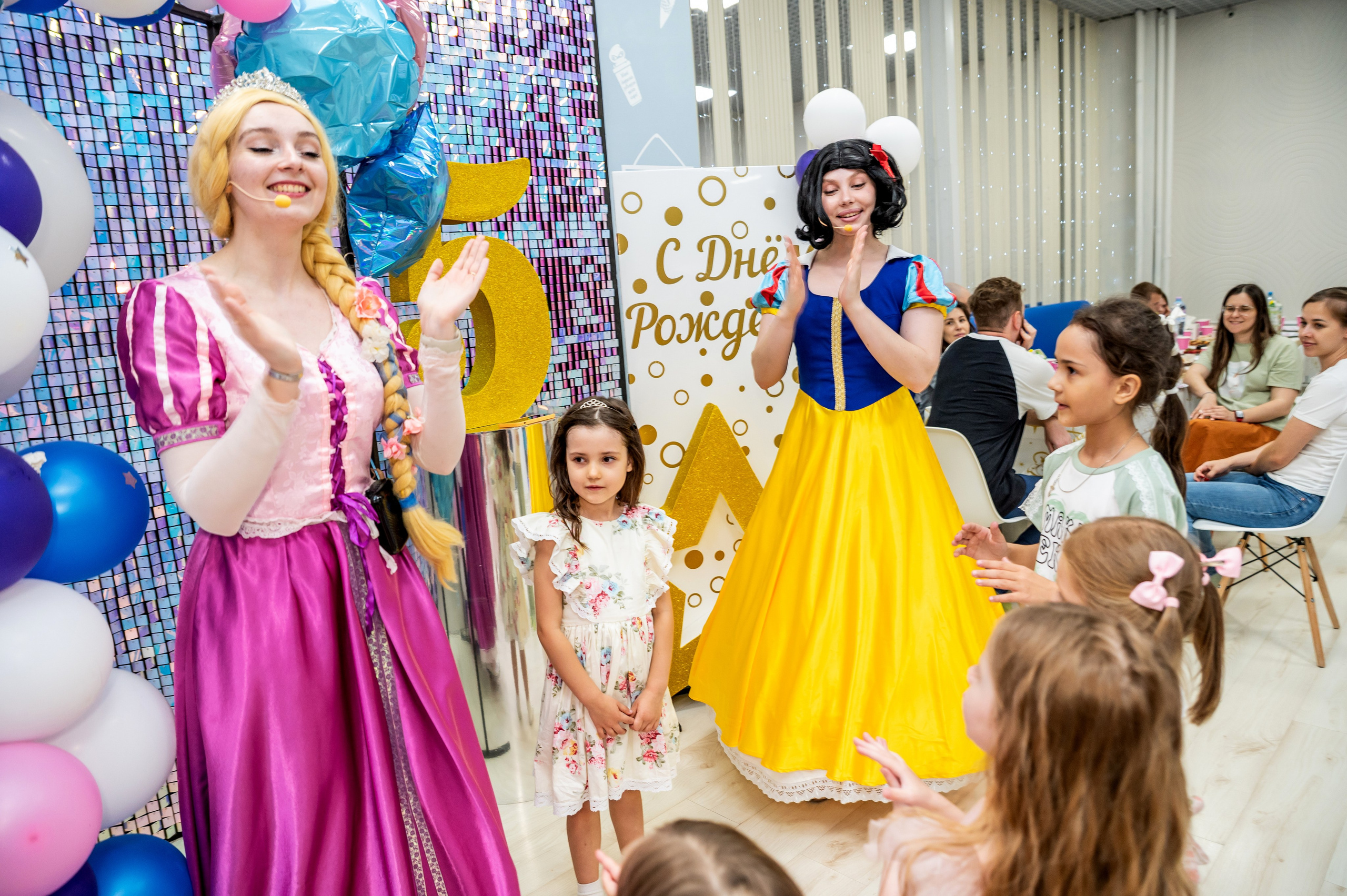 Игротека Ниндзя Кидс. Я Ольга Казанцева, фотографирую снимаю ваши киноистории и печатаю фото и цифровые портреты на холсте