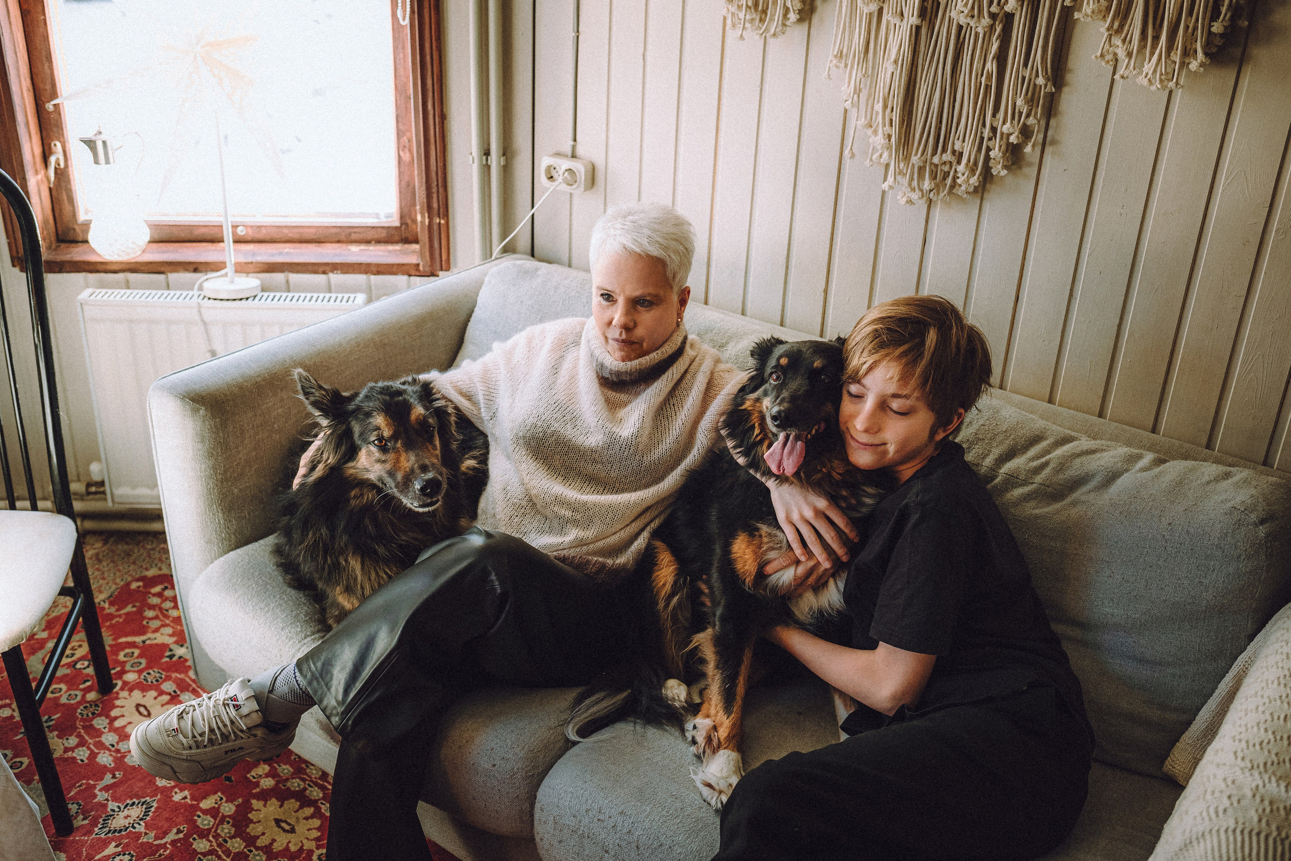 Плюш, Айса и их семья