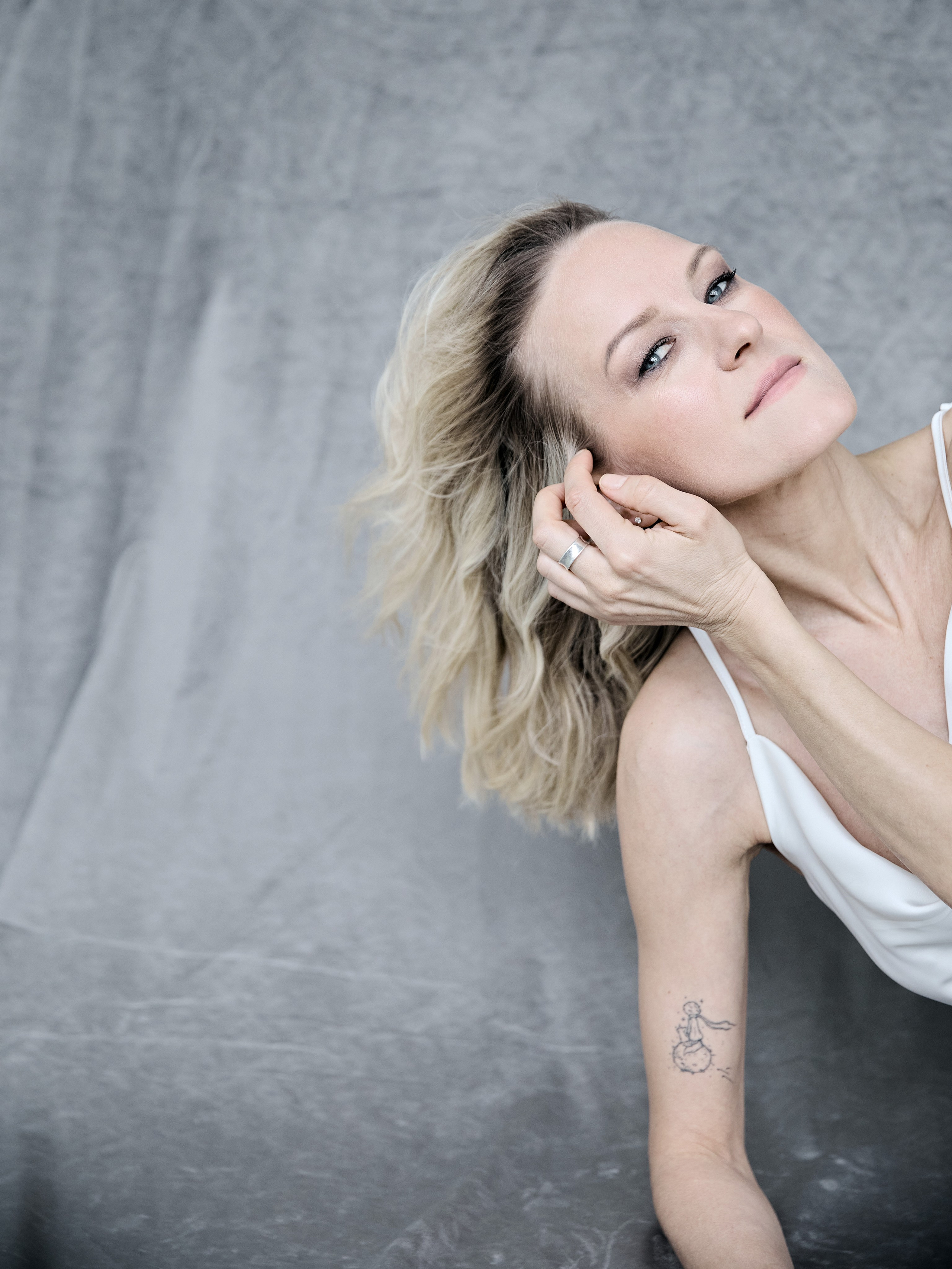 NATALY. Yulia Otroschenko