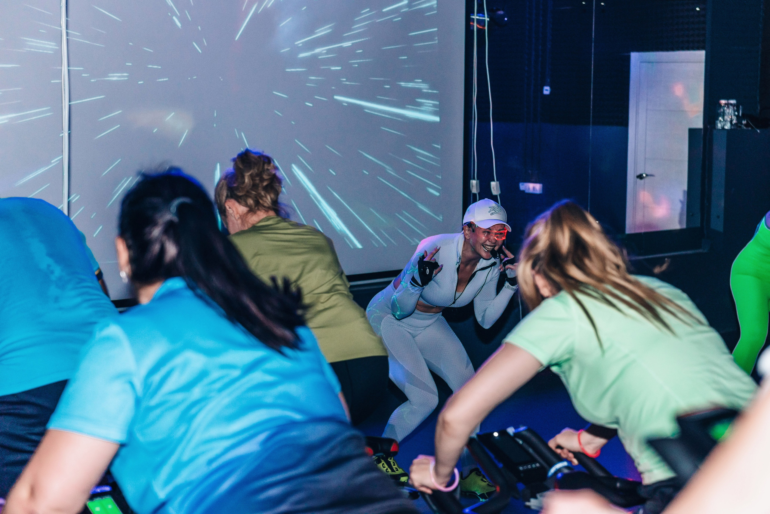 Сайкл-студия «Стрелка», заезд. Школьный, фэшн фотограф в Тюмени и в России Ирина Королева