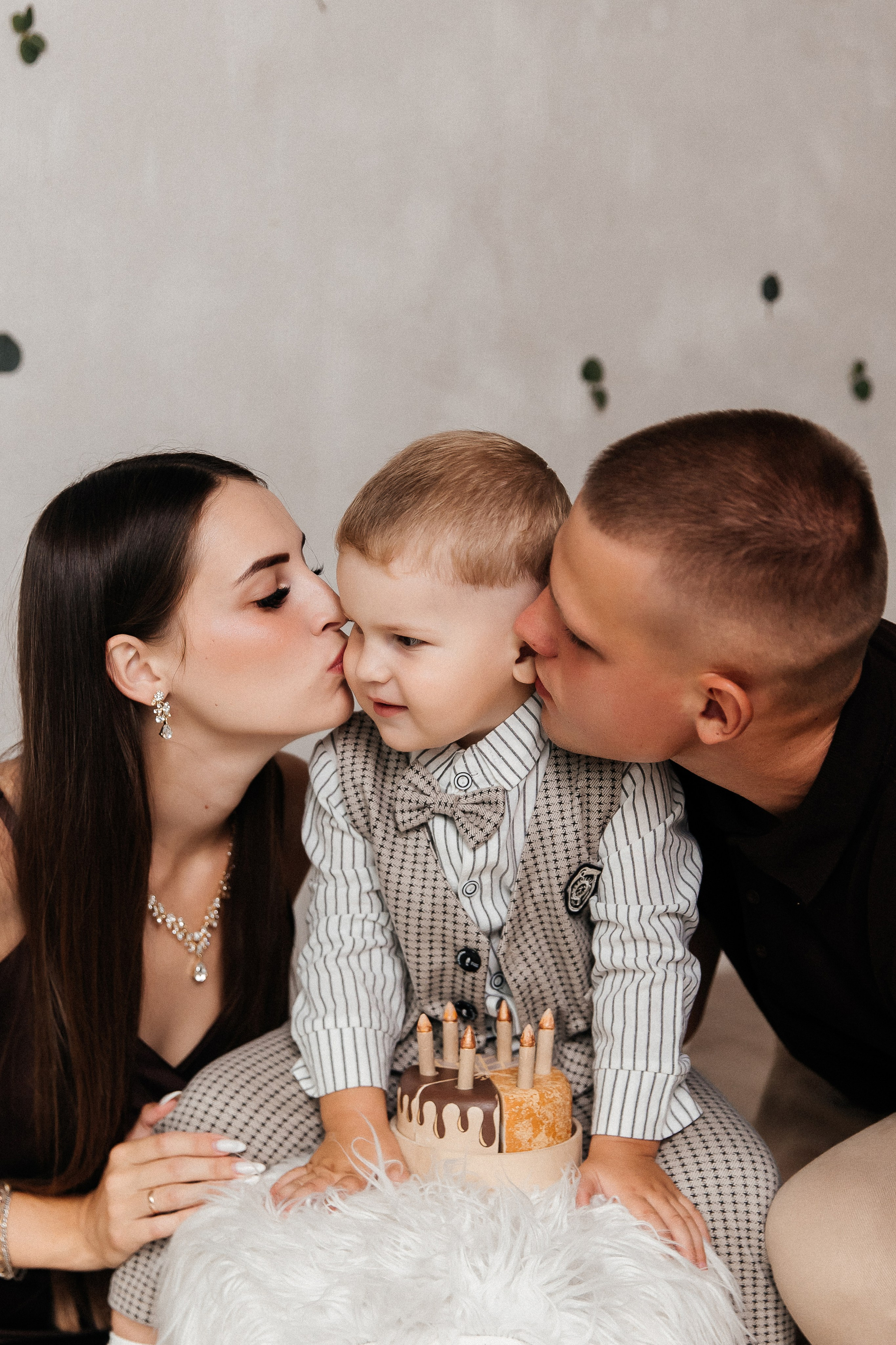 2 годика Матвею 🎂. Детская и семейная фотостудия Кемерово. Фотосессии на годик под ключ!